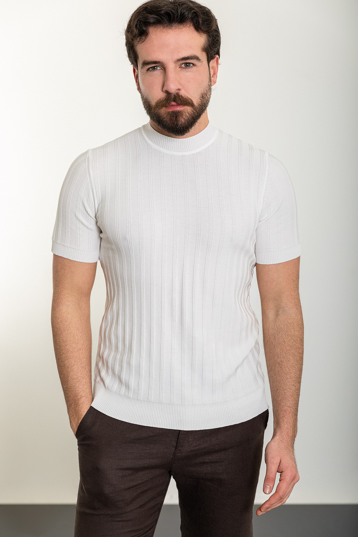 Çizgili Slim Fit Yarım Balıkçı Yaka Erkek Triko T-Shirt - Ekru
