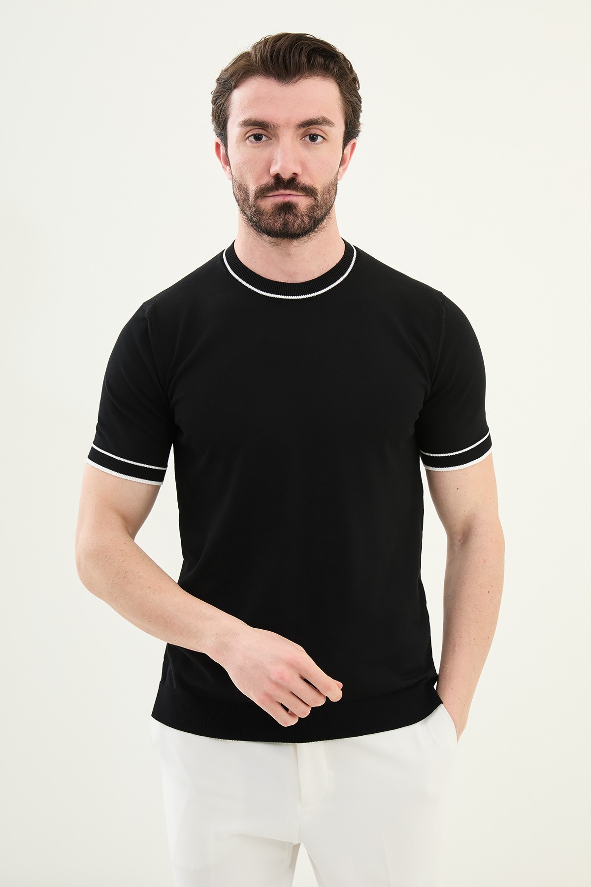 Düz Slim Fit Bisiklet Yaka Erkek Triko T-Shirt - Siyah-Beyaz