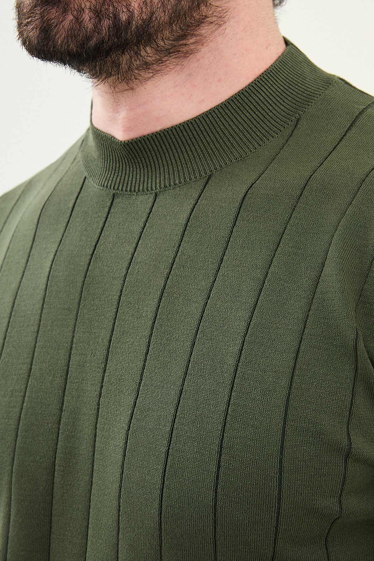 Çizgili Slim Fit Yarım Balıkçı Yaka Erkek Triko T-Shirt