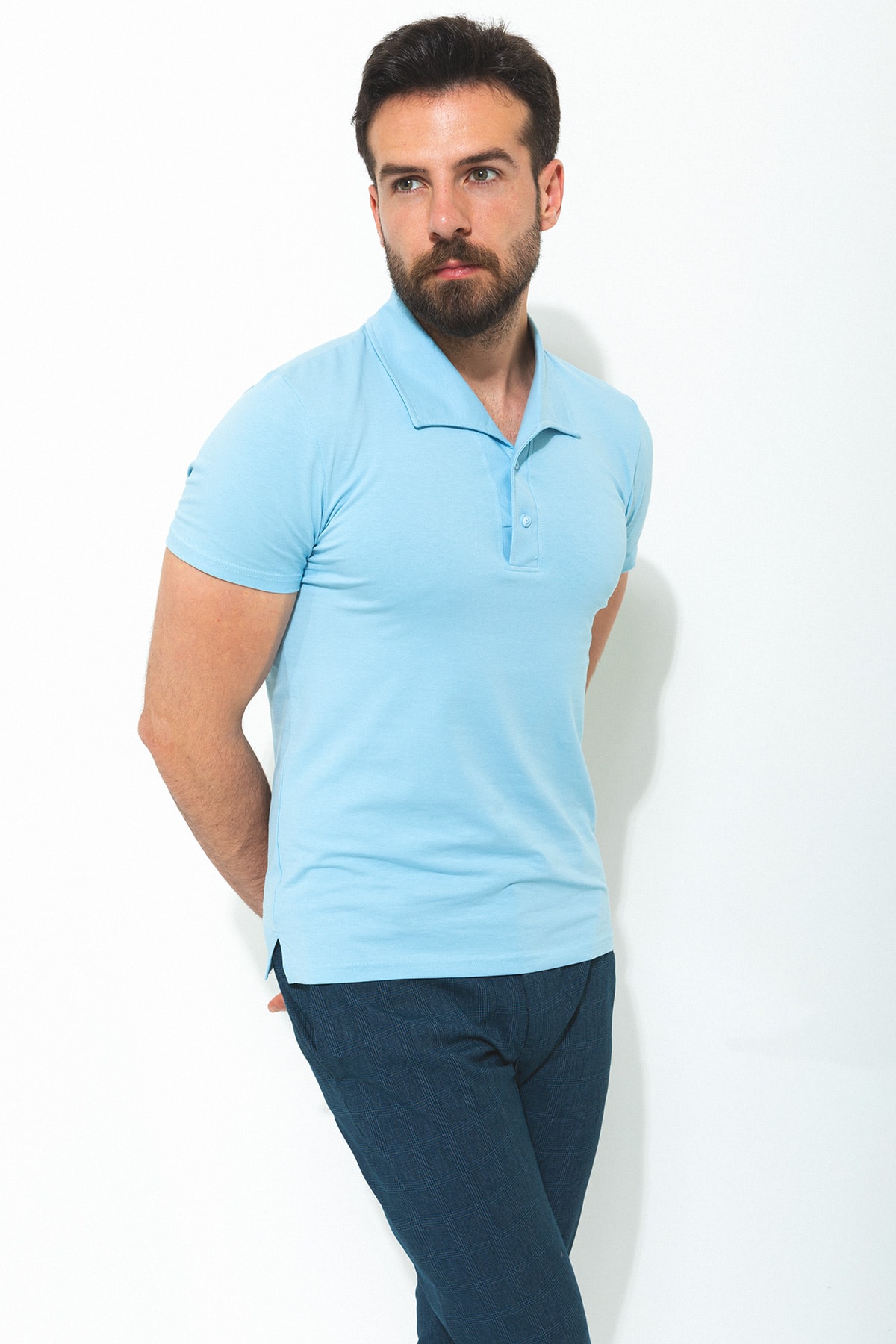 Düz Slim Fit Apaç Yaka Erkek T-Shirt