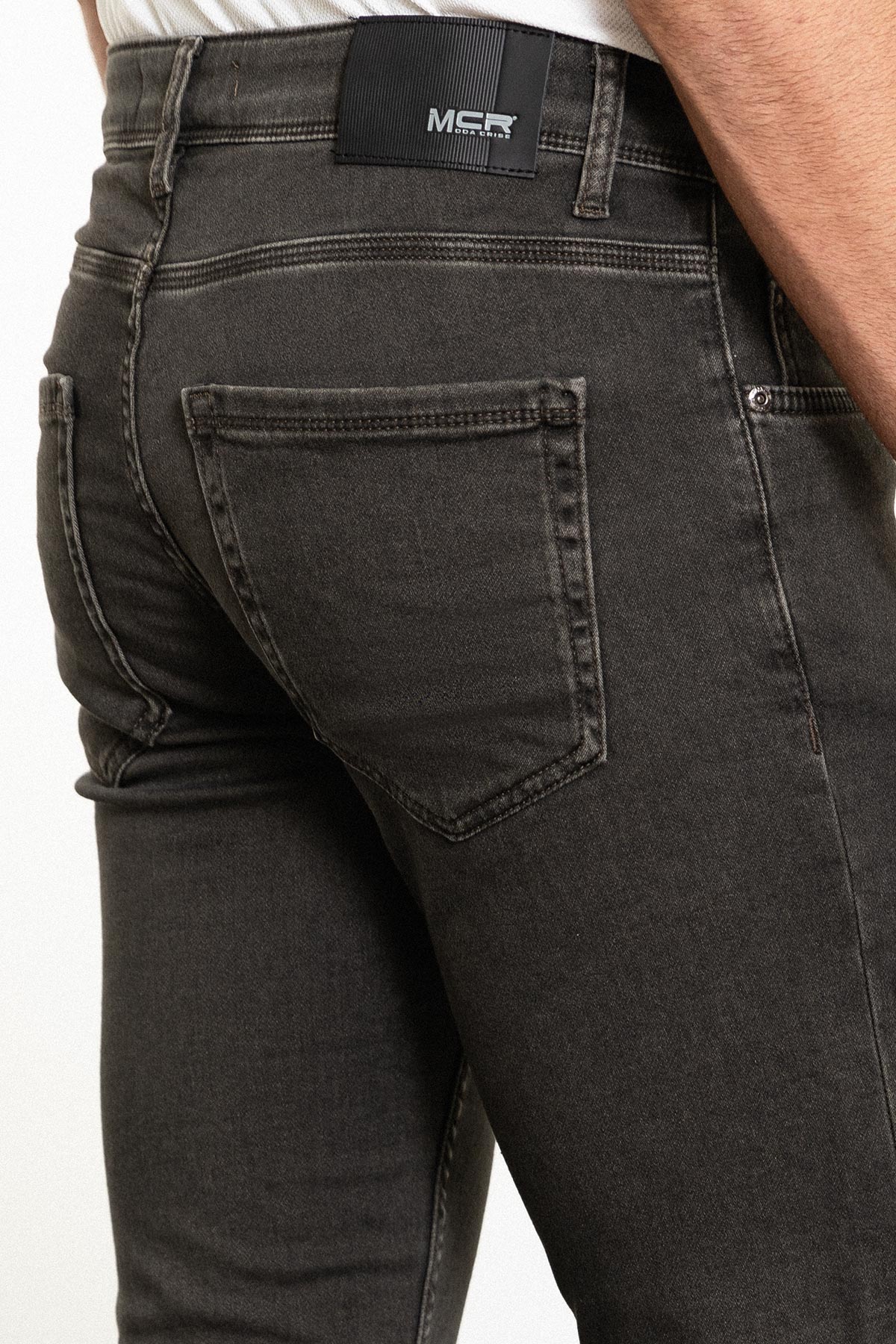 Düz Super Slim Fit Erkek Kot Pantolon