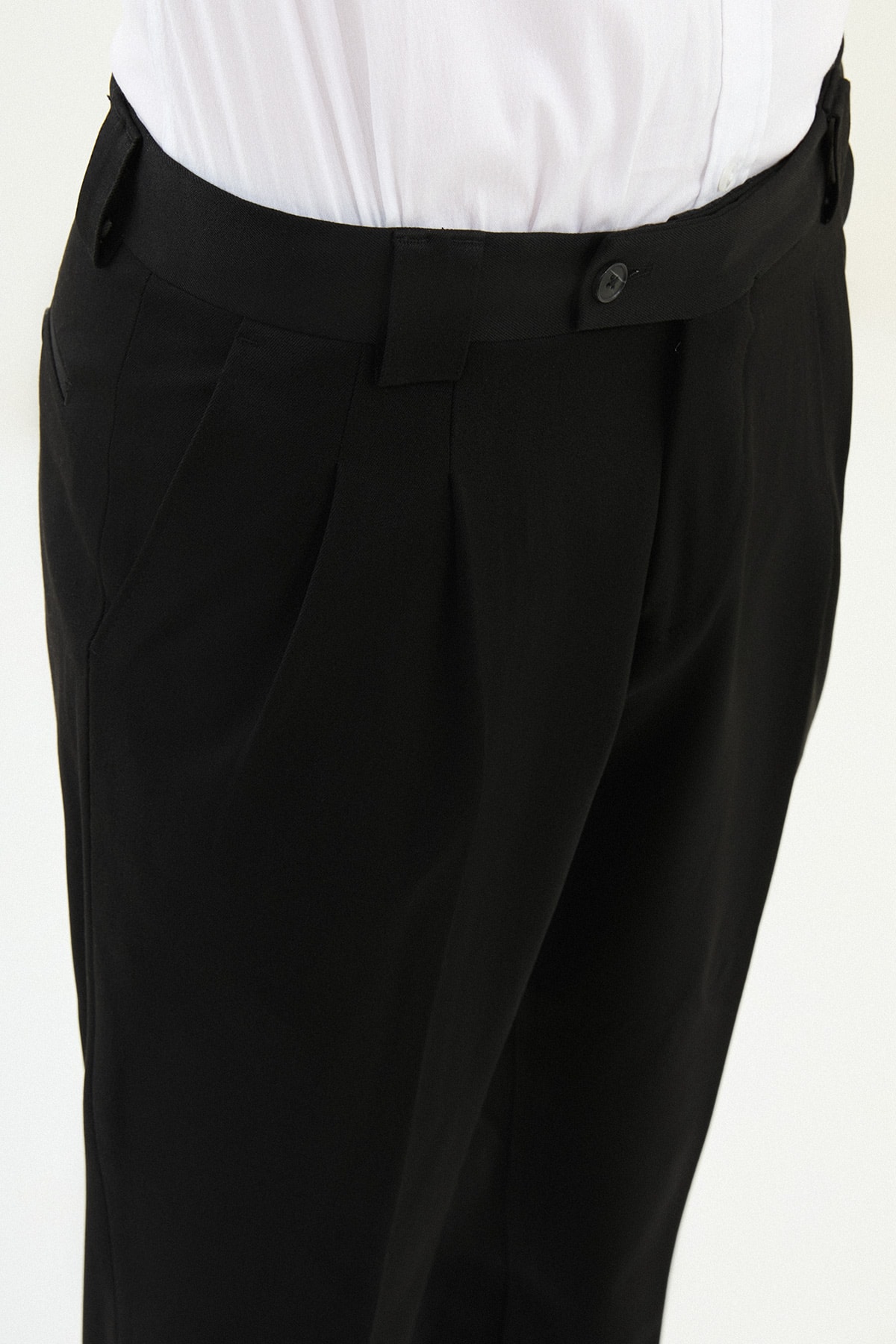 Düz Slim Fit Pileli Erkek Pantolon
