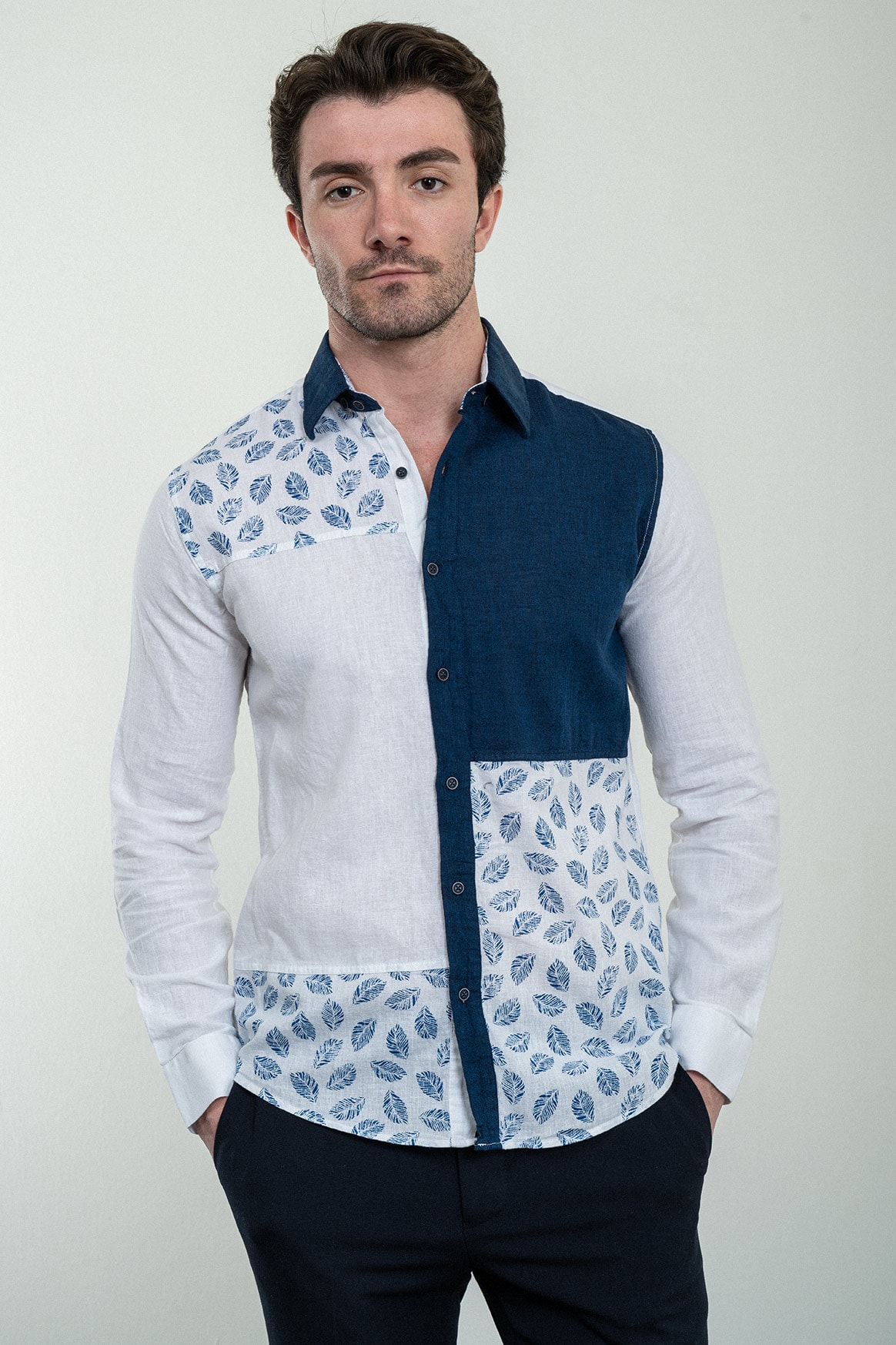 Çiçek Desenli Slim Fit Uzun Kollu Keten Erkek Gömlek - Beyaz-Lacivert