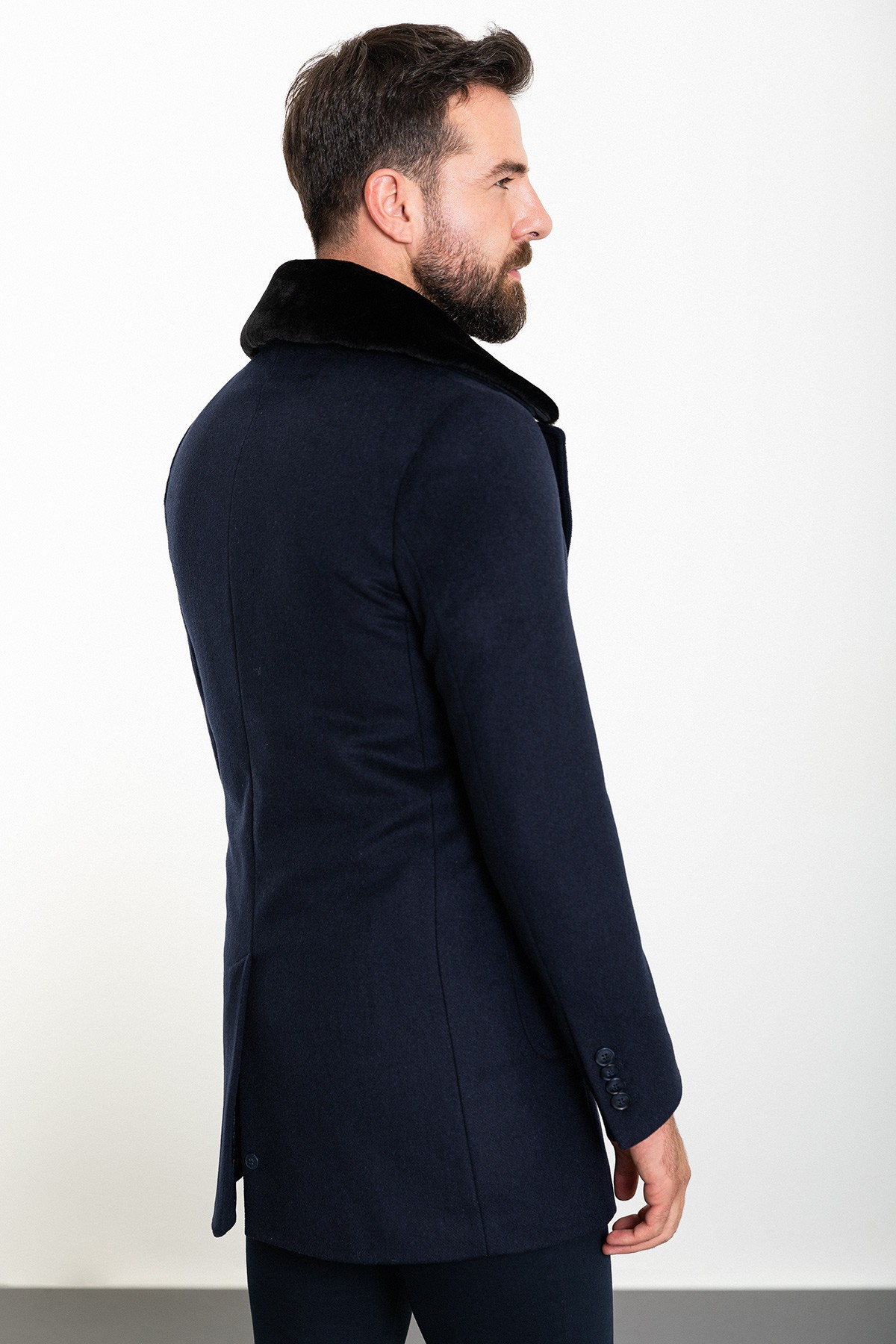 Desenli Slim Fit Torba Cep Kürklü Geniş Yaka Kruvaze Yün Erkek Kaban