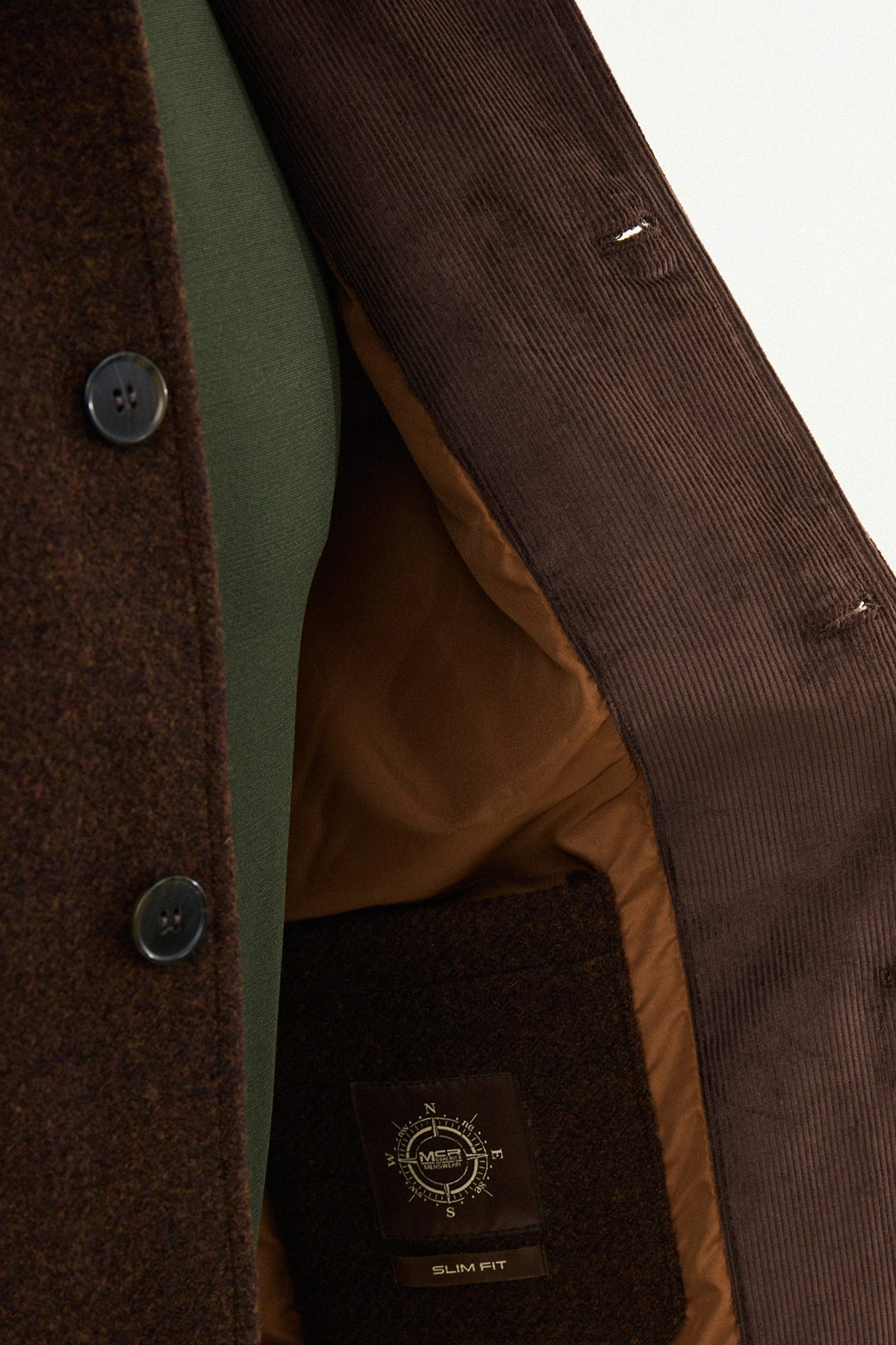 Kırçıllı Slim Fit Kadife Yaka Torba Cepli Erkek Trenchcoat