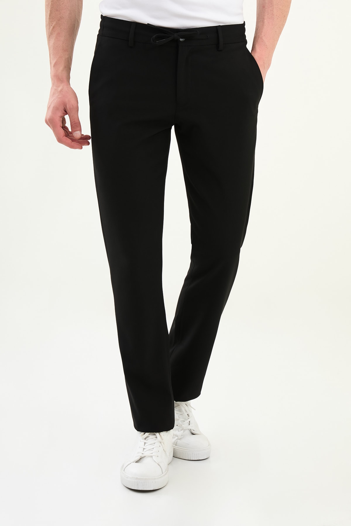 Düz Slim Fit İpli Beli Lastikli Erkek Pantolon - Siyah