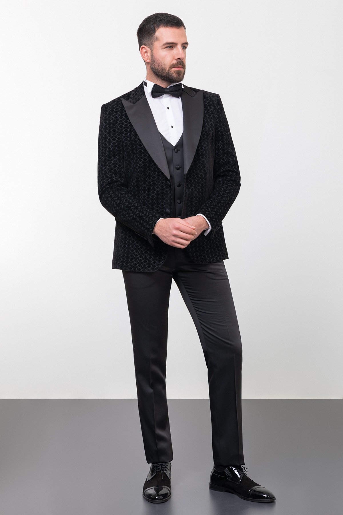 Desenli Slim Fit Geniş Yaka Kadife Erkek Damatlık