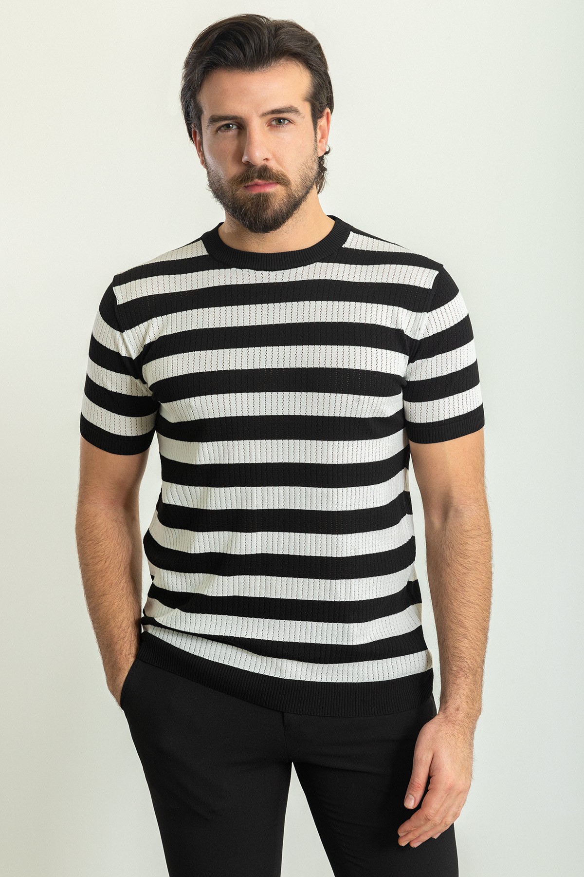 Yatay Çizgili Slim Fit Bisiklet Yaka Erkek Triko T-Shirt