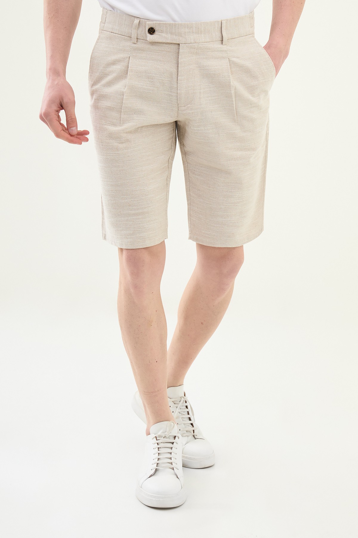 Kırçıllı Slim Fit Pileli %100 Keten Erkek Şort - Bej