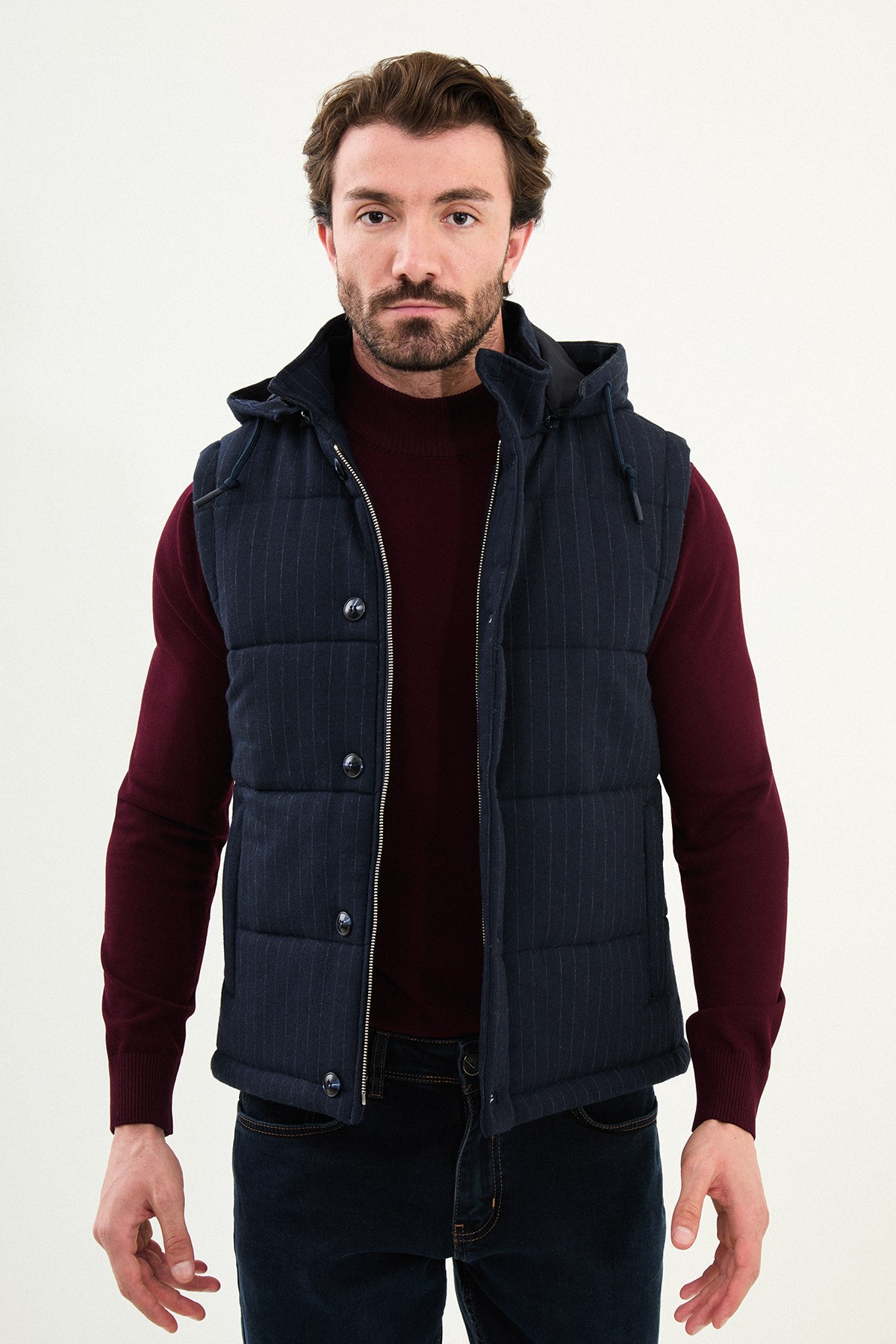 Çizgili Slim Fit Kapşonlu Şişme Erkek Yelek - Lacivert