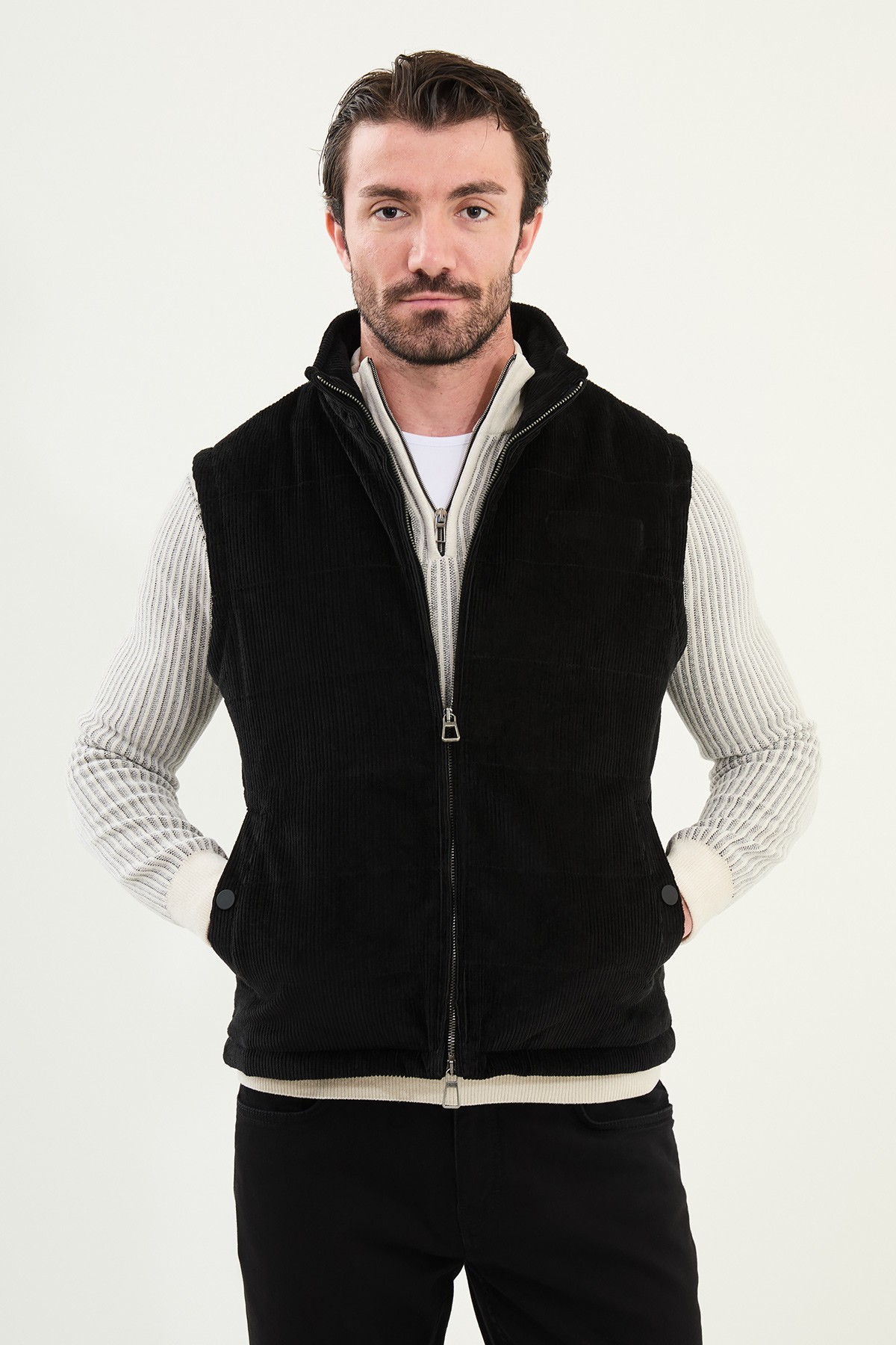 Düz Slim Fit Dik Yaka Kadife Erkek Yelek