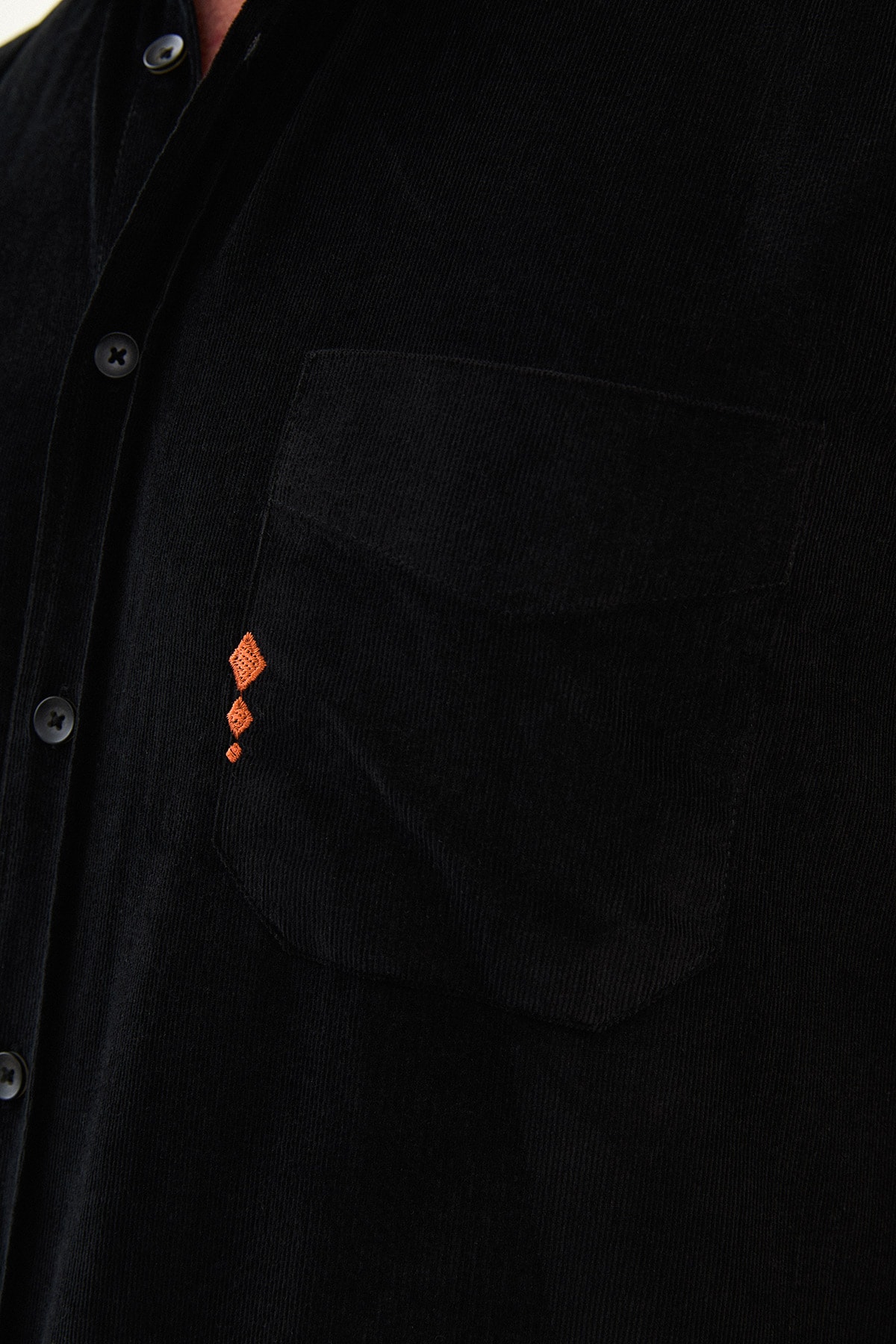 Düz Slim Fit Nakış Detaylı Kadife Erkek Gömlek