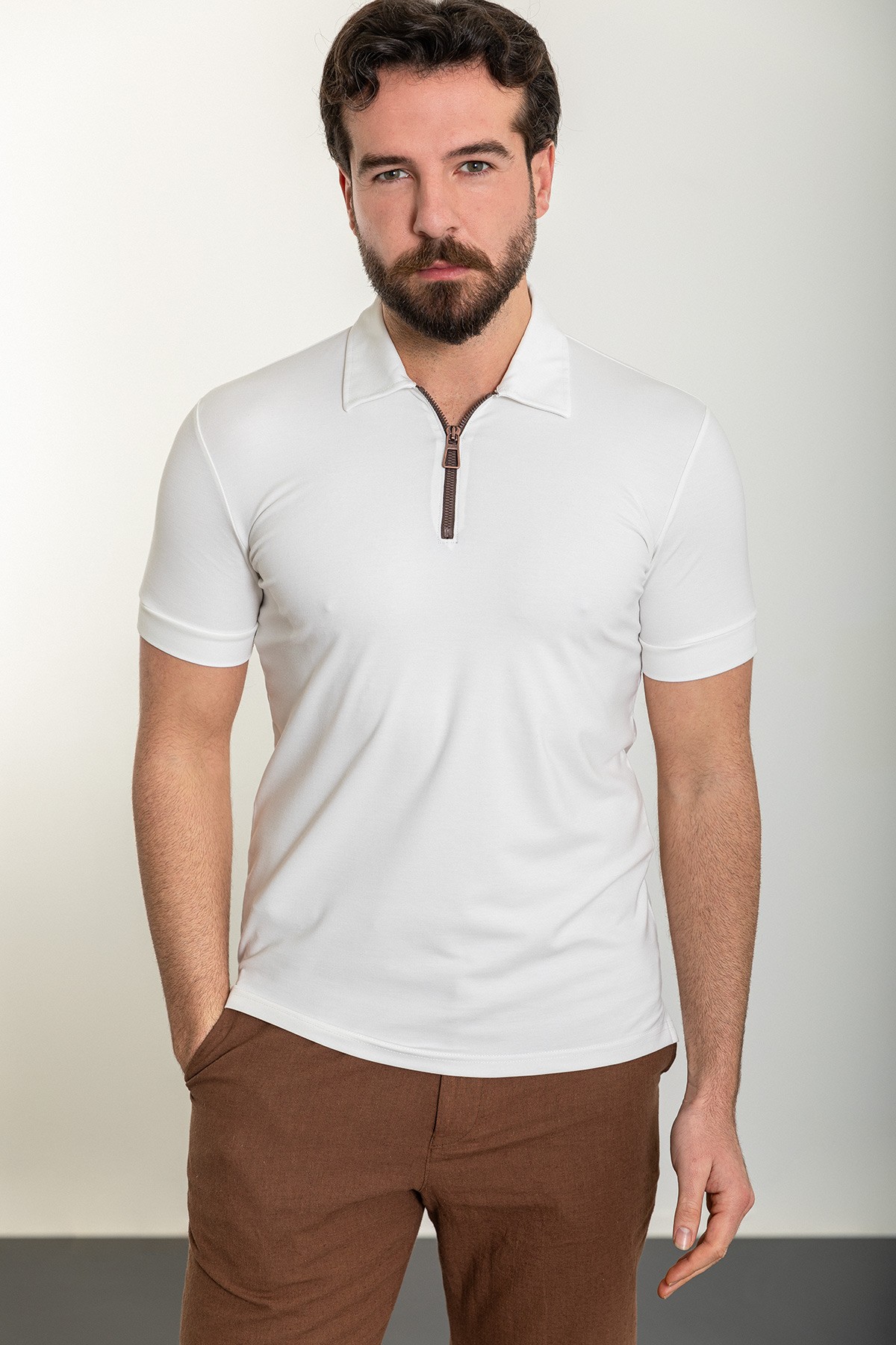 Düz Slim Fit Fermuarlı Polo Yaka Erkek T-Shirt - Ekru