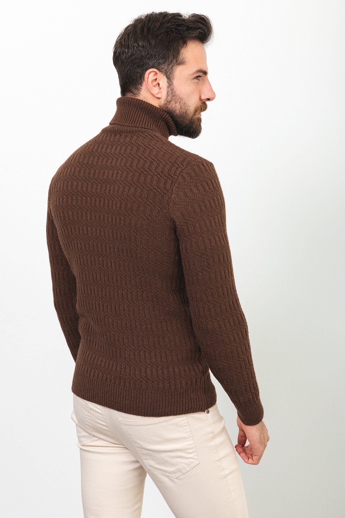 Örgü Desenli Slim Fit Tam Balıkçı Yaka Yün Erkek Kazak