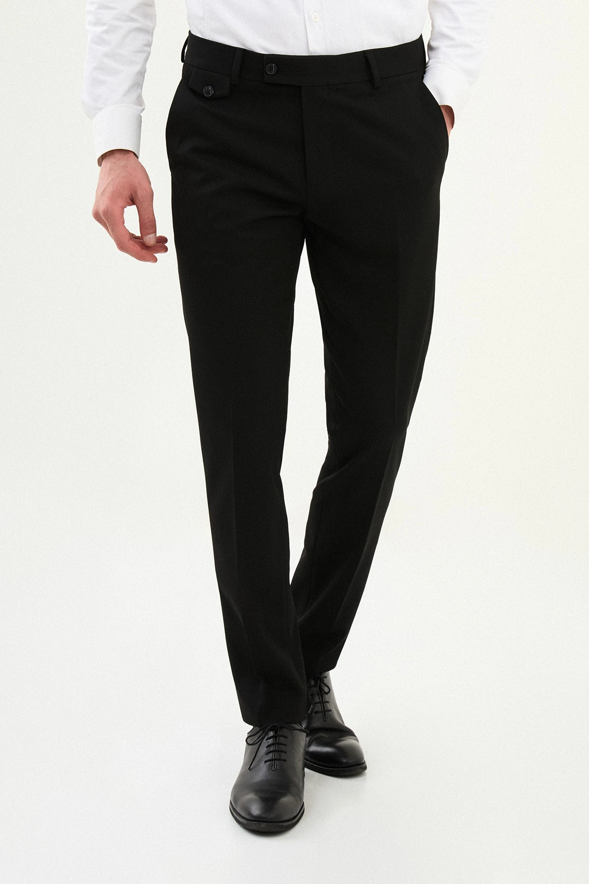 Düz Super Slim Fit Cep Detaylı Klasik Erkek Pantolon - Siyah