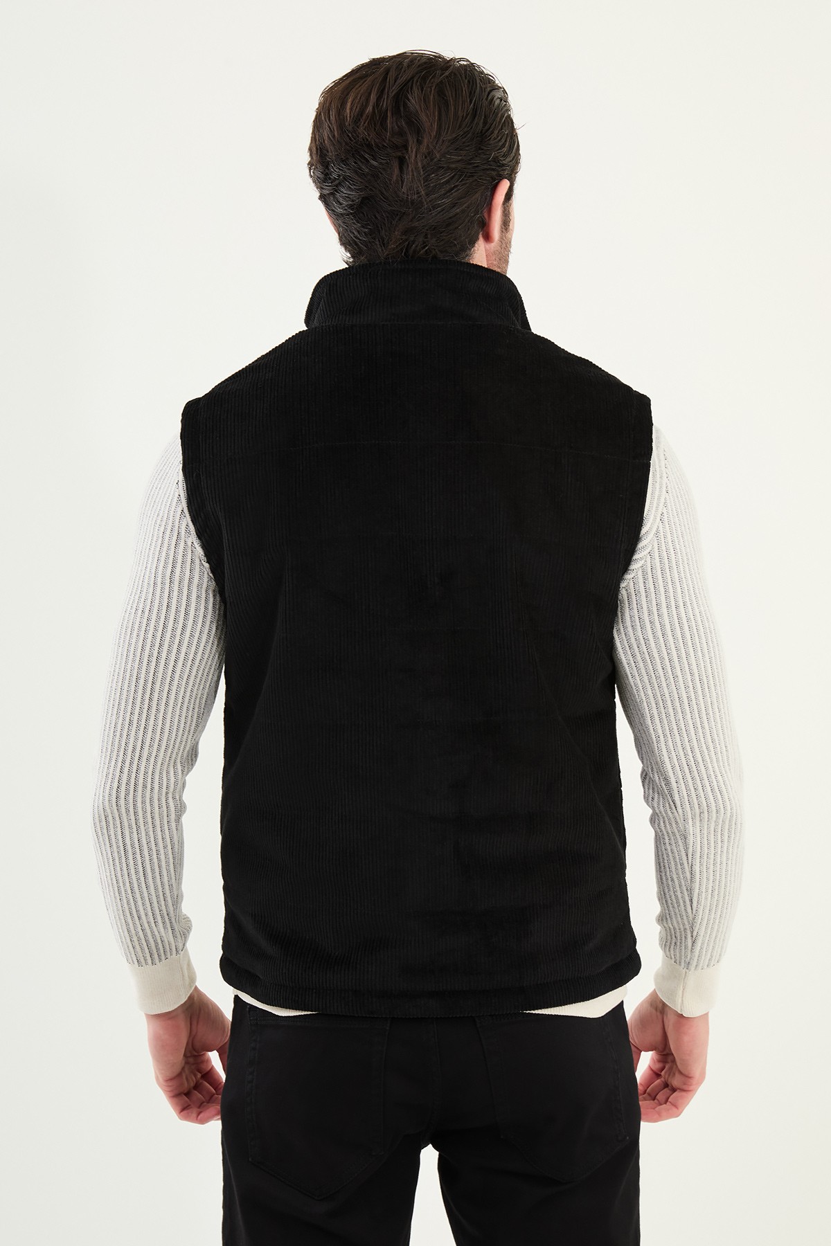 Düz Slim Fit Dik Yaka Kadife Erkek Yelek