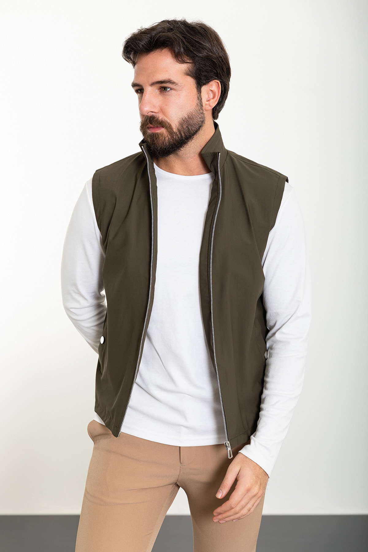 Düz Slim Fit Hakim Yaka Erkek Yelek