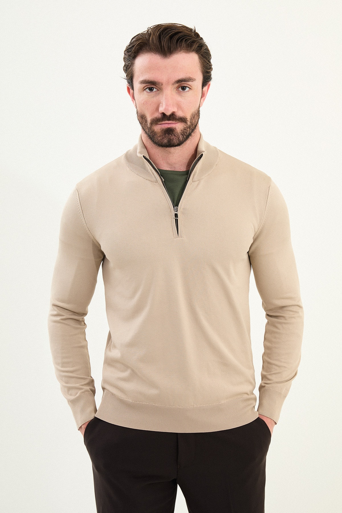 Düz Slim Fit Fermuarlı Yarım Balıkçı Erkek Triko Kazak - Koyu Bej