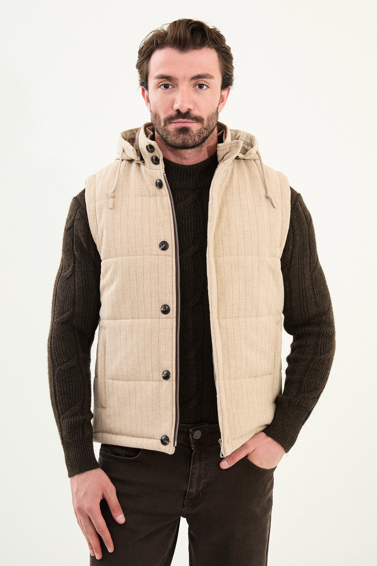 Çizgili Slim Fit Kapşonlu Şişme Erkek Yelek - Bej