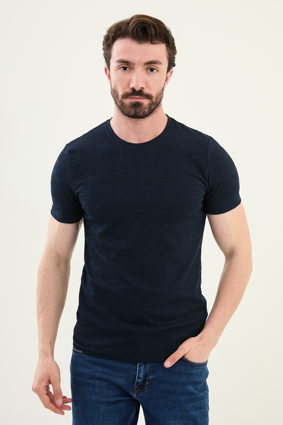 Desenli Slim Fit Bisiklet Yaka Erkek T-Shirt - Lacivert
