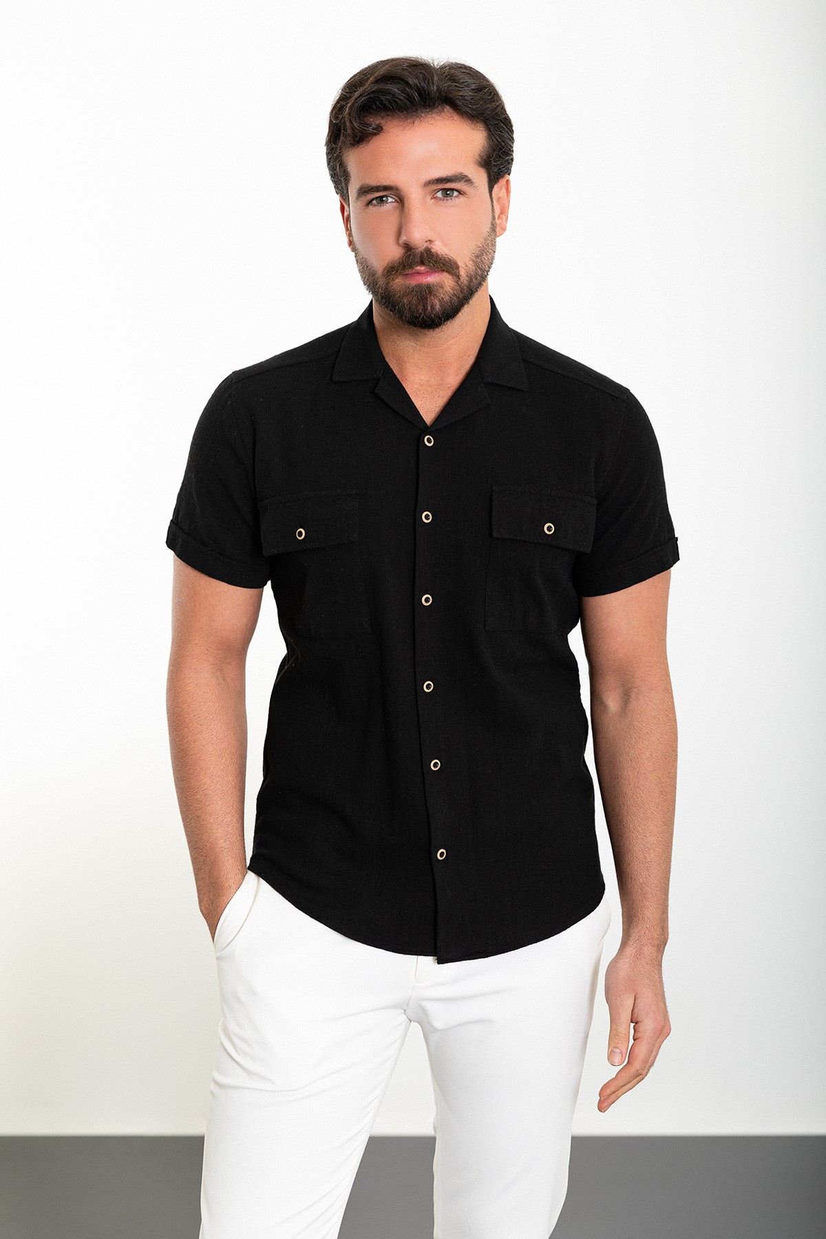 Düz Slim Fit Apaç Yaka Kısa Kollu Keten Erkek Gömlek - Siyah
