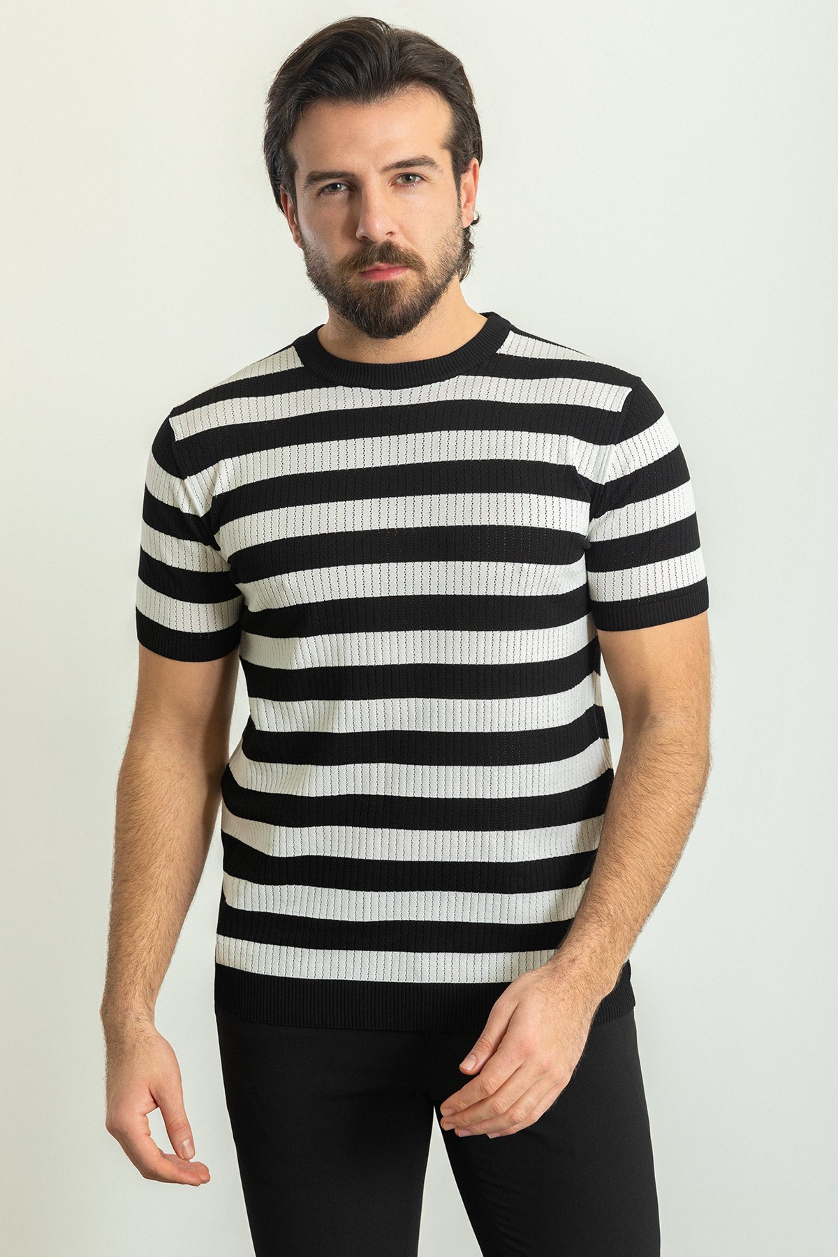 Yatay Çizgili Slim Fit Bisiklet Yaka Erkek Triko T-Shirt