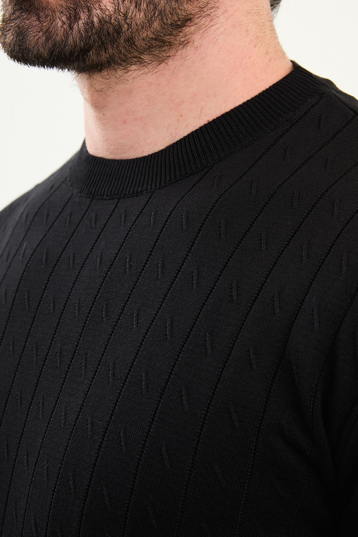 Desenli Slim Fit Bisiklet Yaka Erkek Triko Kazak