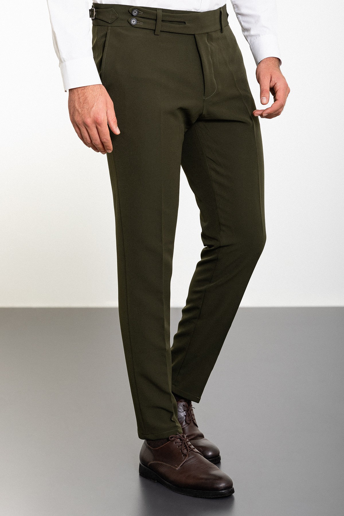 Düz Super Slim Fit Kemer Detaylı Tokalı Erkek Pantolon - Haki