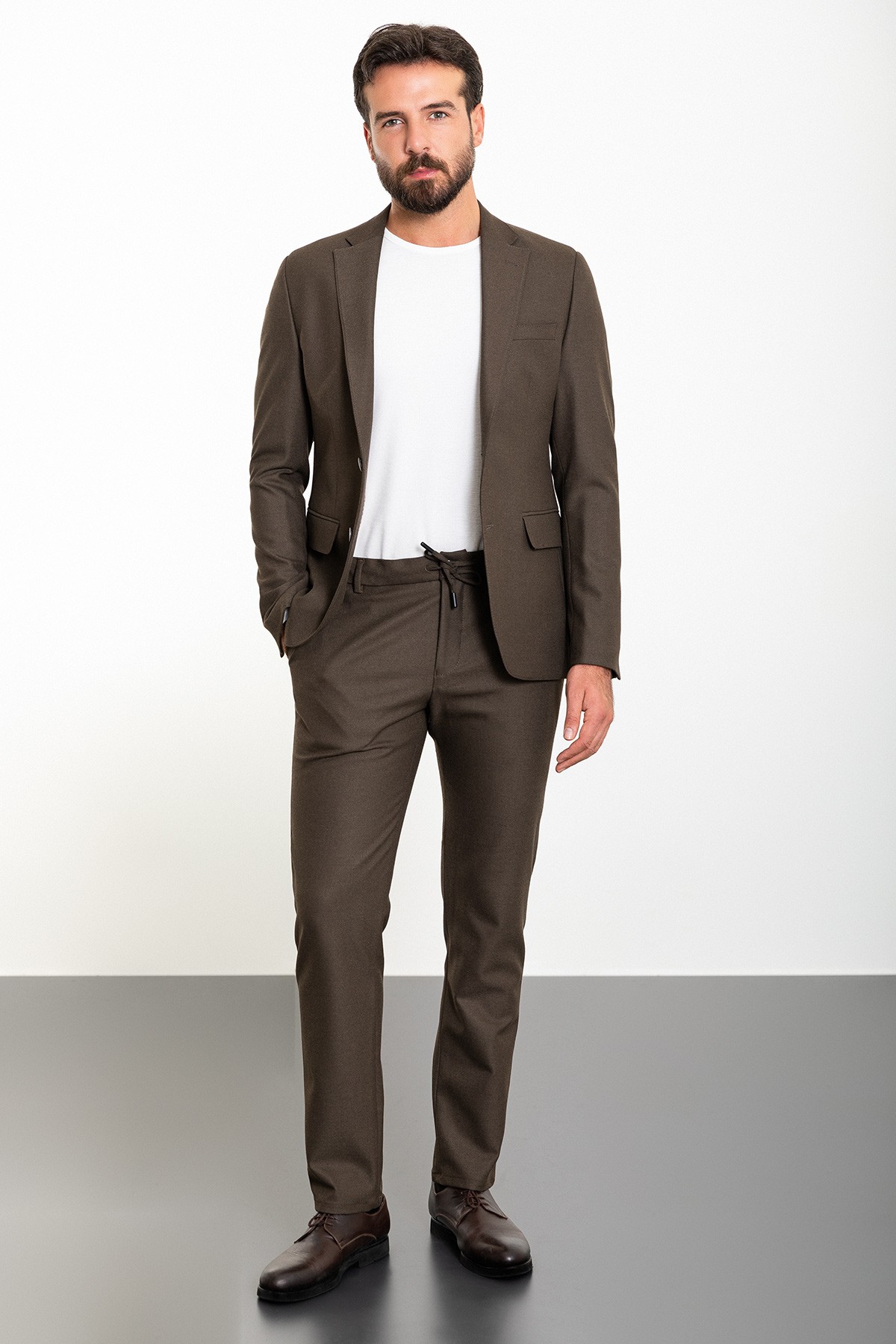 Düz Slim Fit Mono Yaka İpli Erkek Takım Elbise - Kahverengi