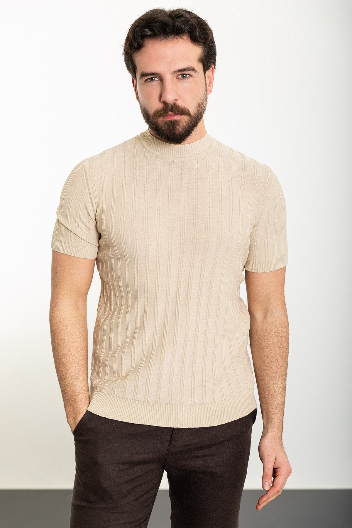Çizgili Slim Fit Yarım Balıkçı Yaka Erkek Triko T-Shirt - Bej