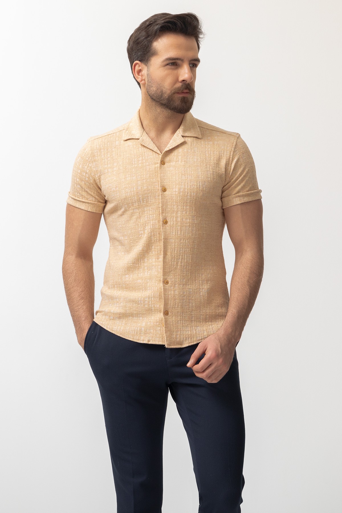 Desenli Slim Fit Kısa Kollu Apaç Yaka Erkek Gömlek