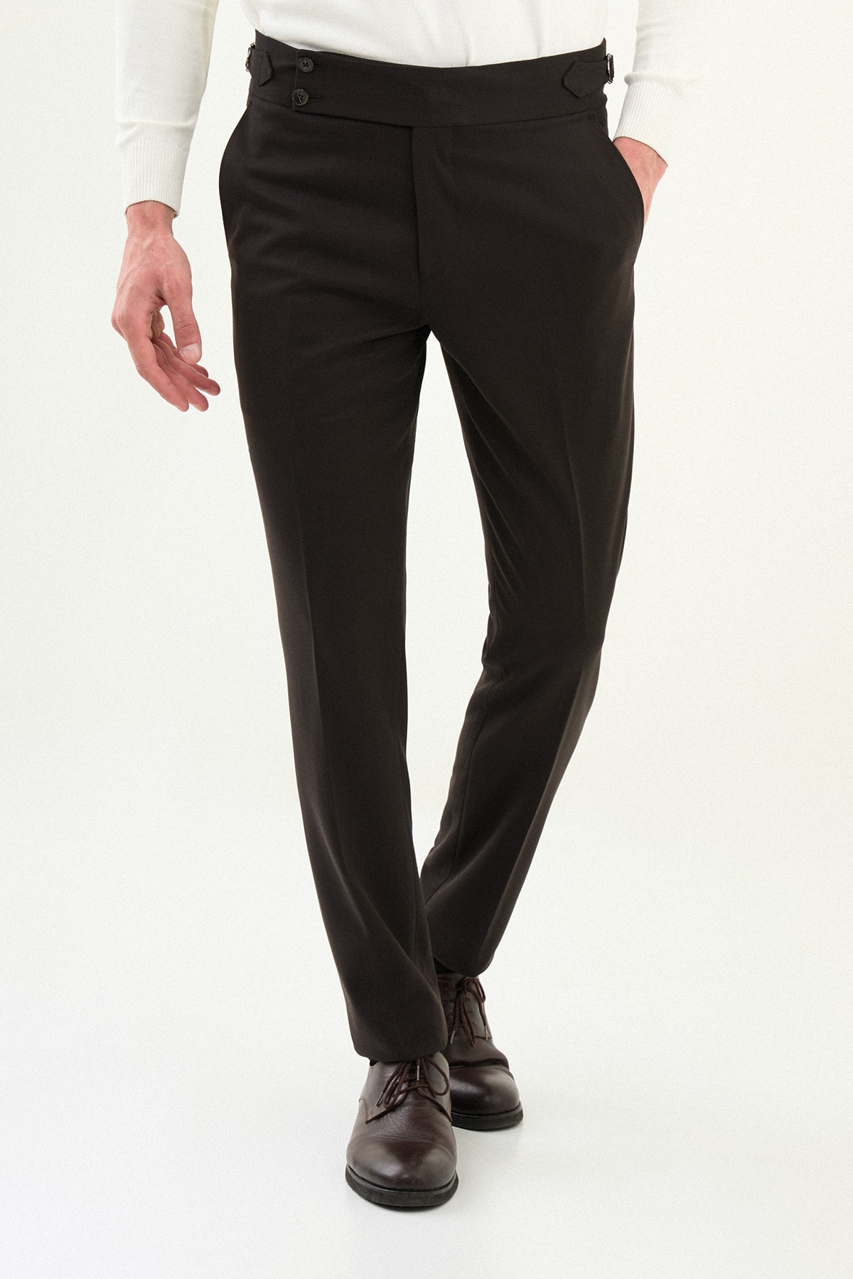 Düz Super Slim Fit Kemer Detaylı Tokalı Erkek Pantolon - Kahverengi