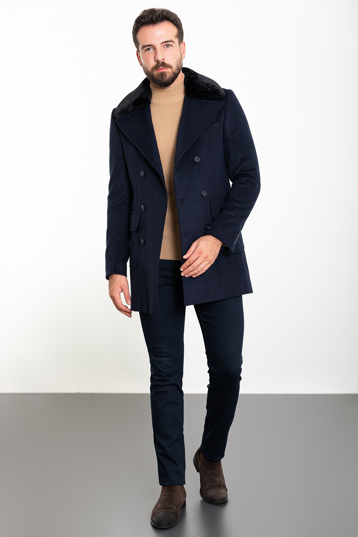Desenli Slim Fit Torba Cep Kürklü Geniş Yaka Kruvaze Yün Erkek Kaban