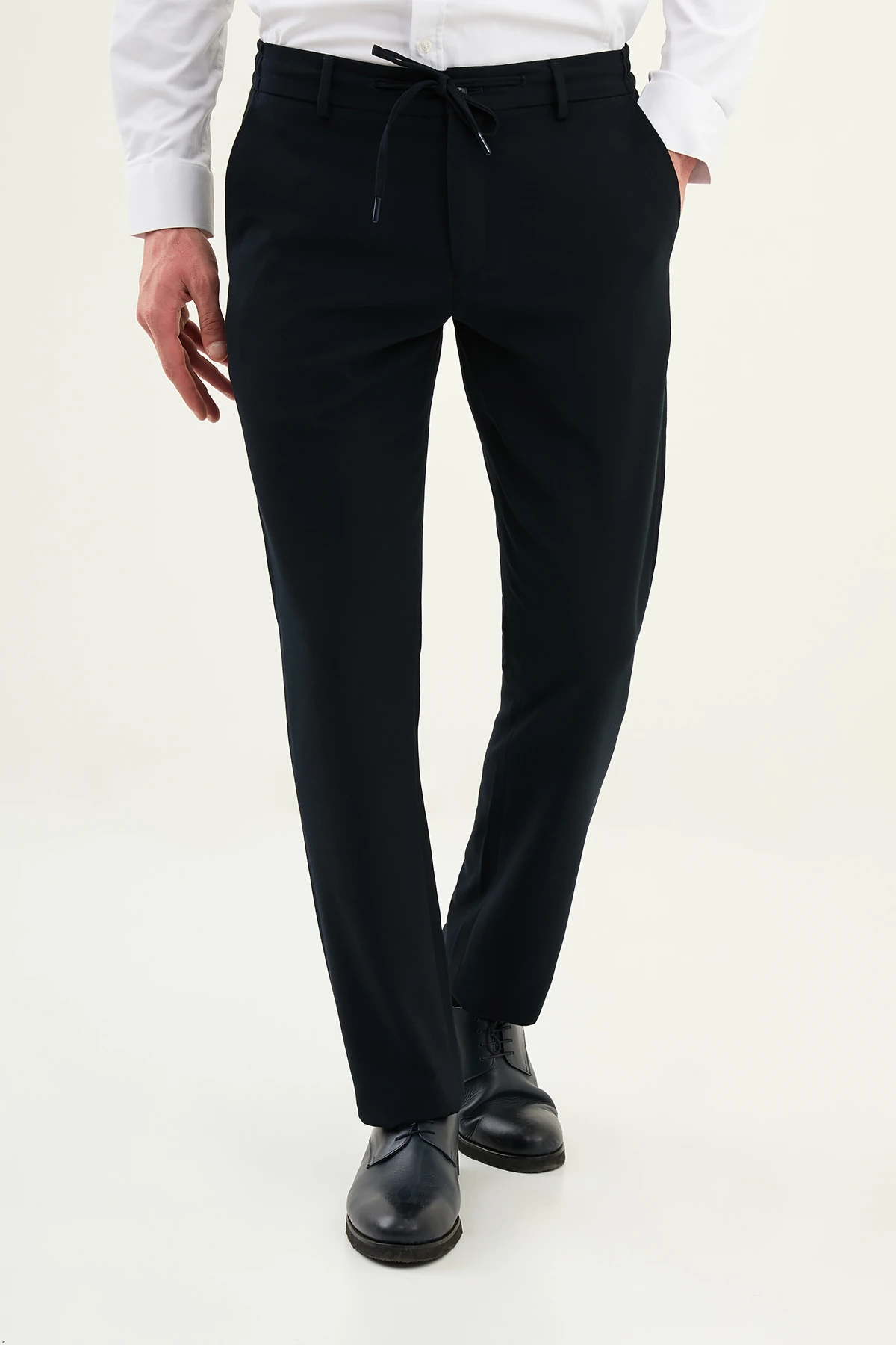 Düz Slim Fit İpli Beli Lastikli Erkek Pantolon - Lacivert