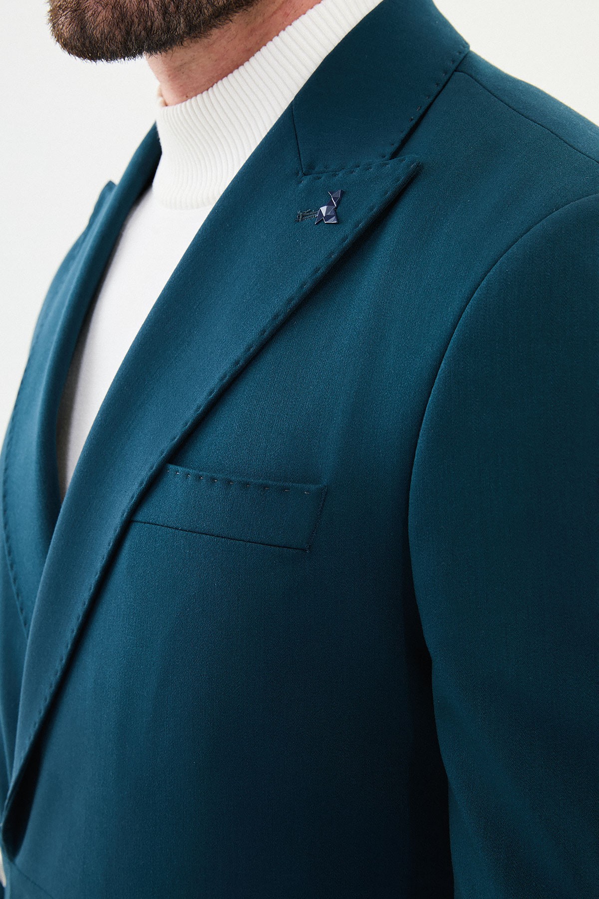 Düz Slim Fit Kemer Detaylı Geniş Yaka Kruvaze Erkek Takım Elbise