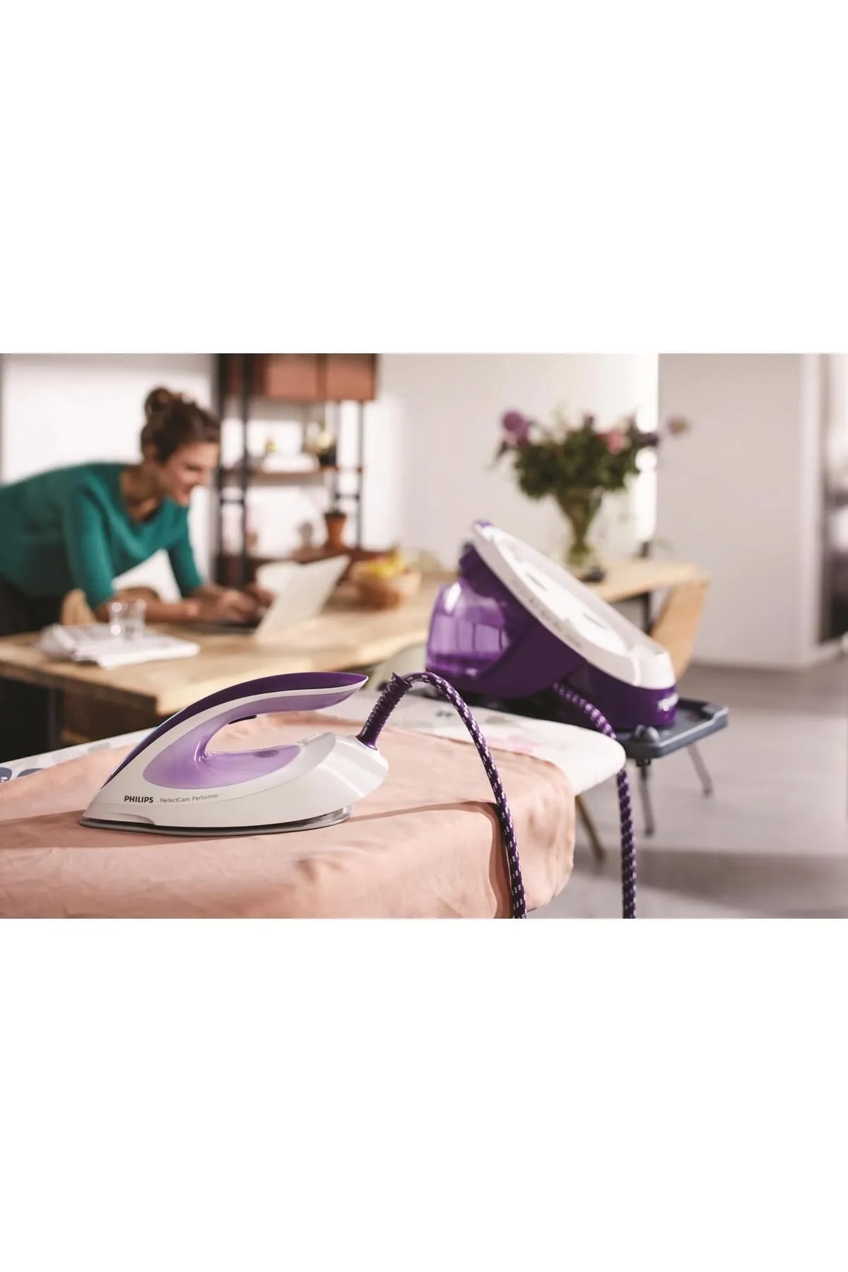 Philips Perfect Care Buhar Kazanlı Ütü Gc8752/30