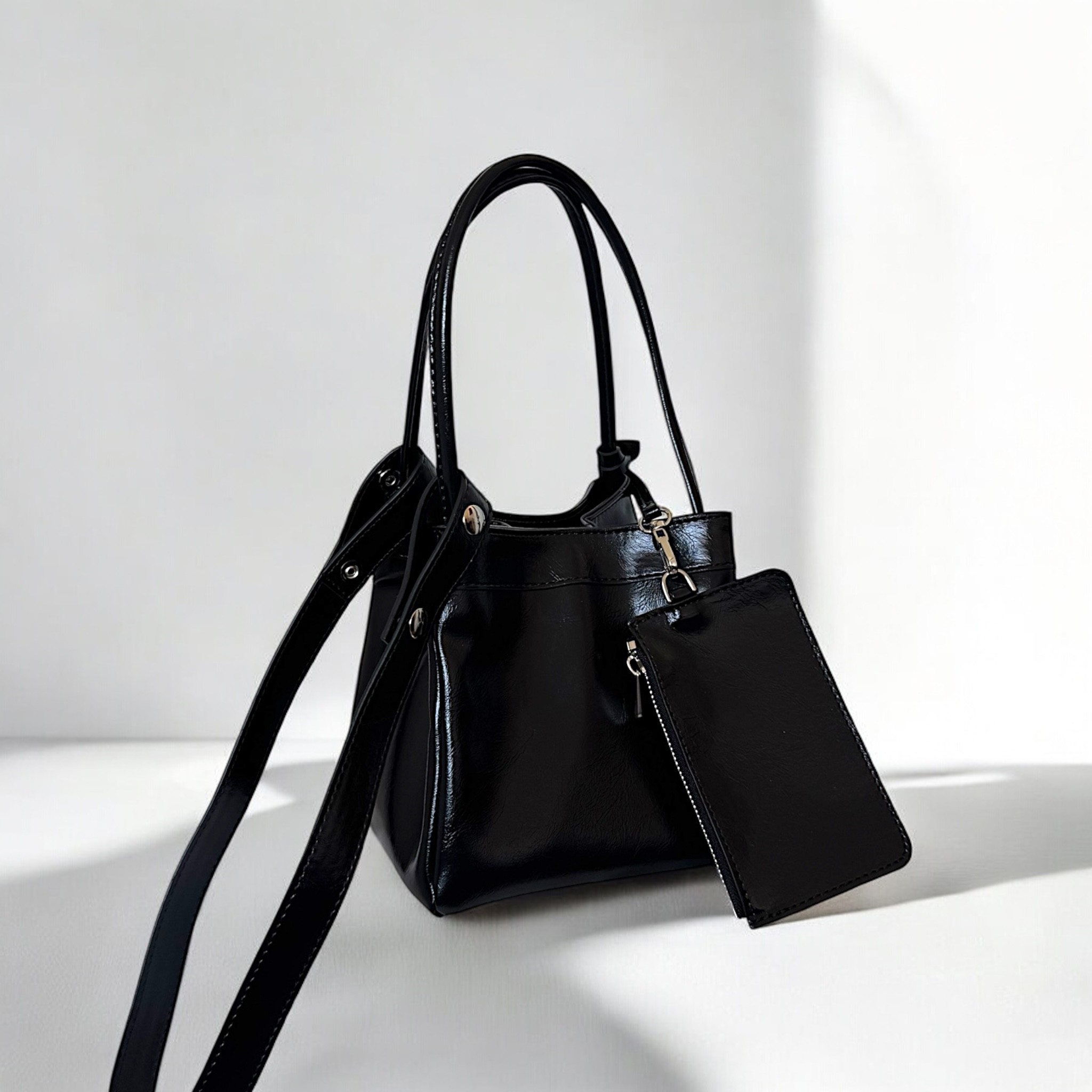 Rue black