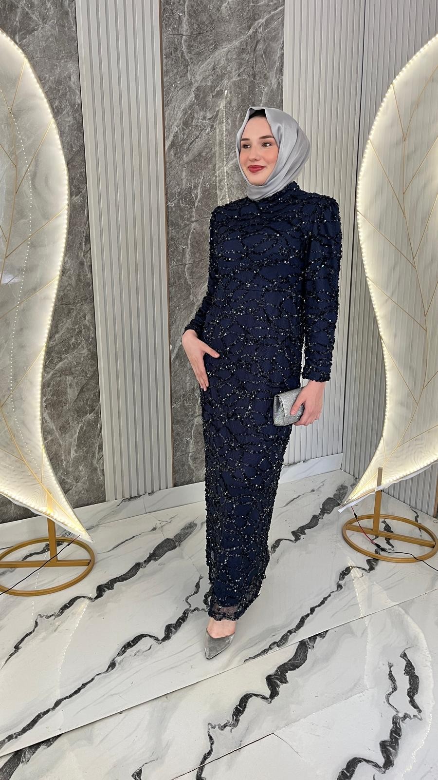 Hadise Elbise 