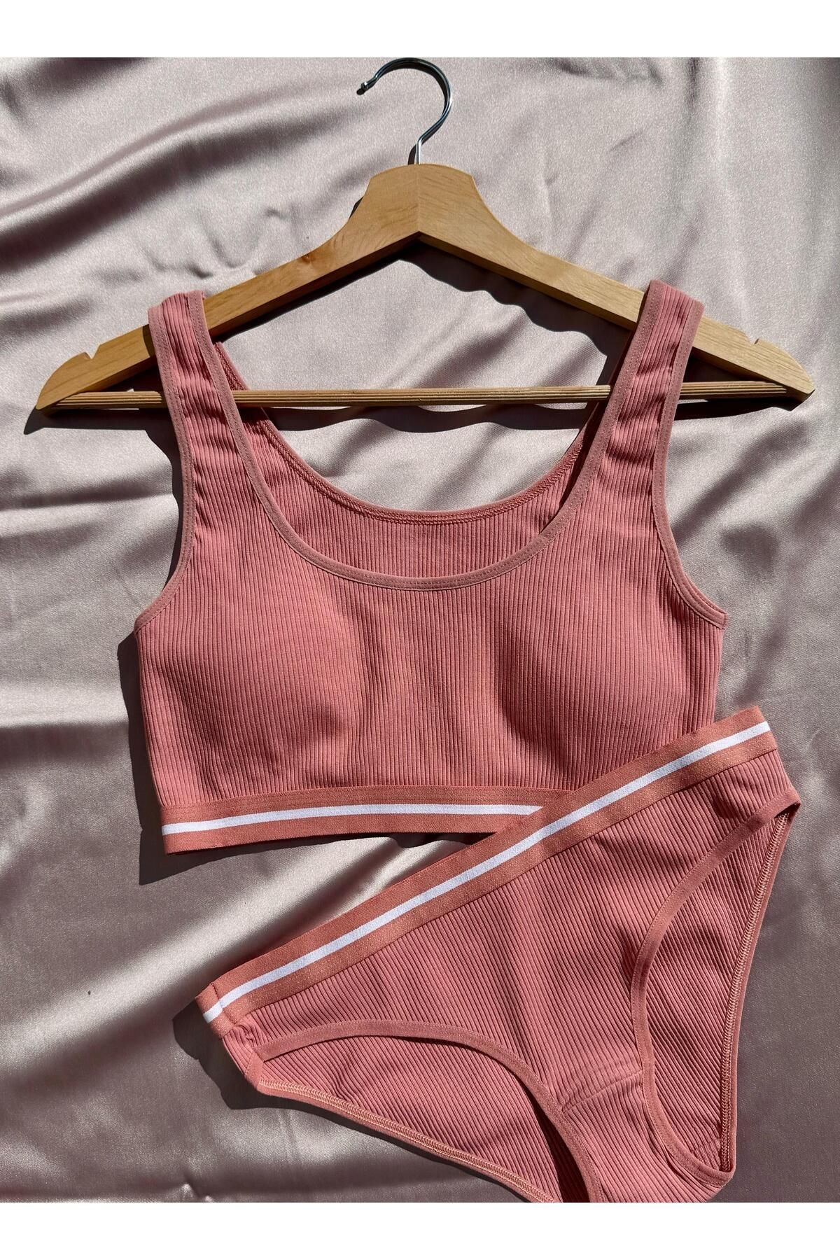 Soleya  Kaşkorse Kumaş Pedli Sütyen ve Slip Külot Takımı 45E11 (Görseldeki Ürünler Gelecektir)
