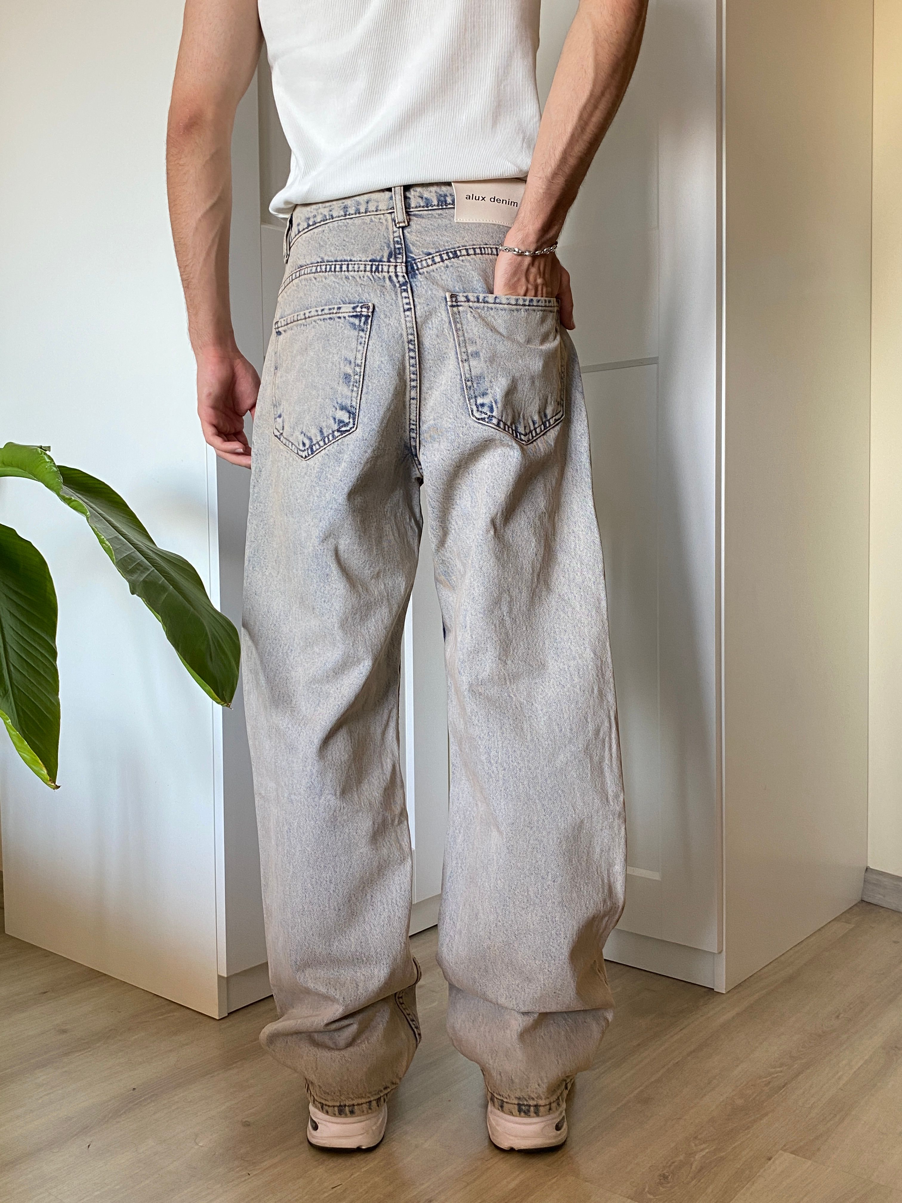 Bej Yıkamalı Baggy Jean