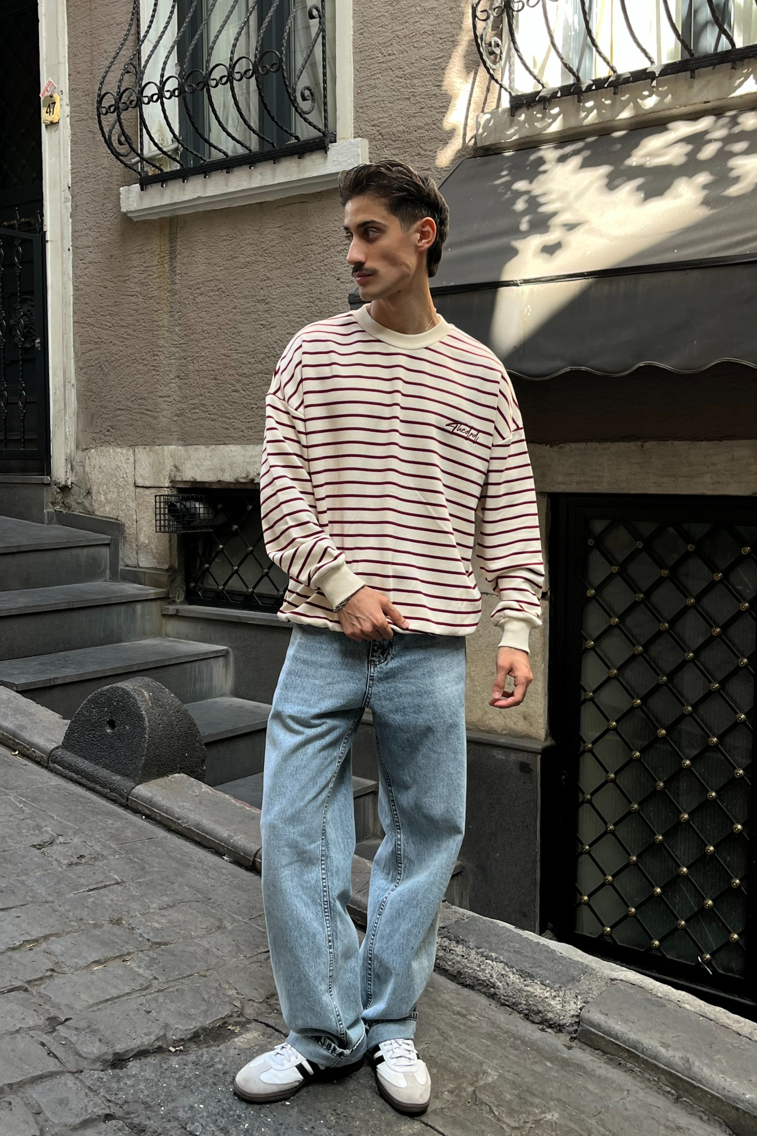 Retro Çizgili Oversize Sweatshirt