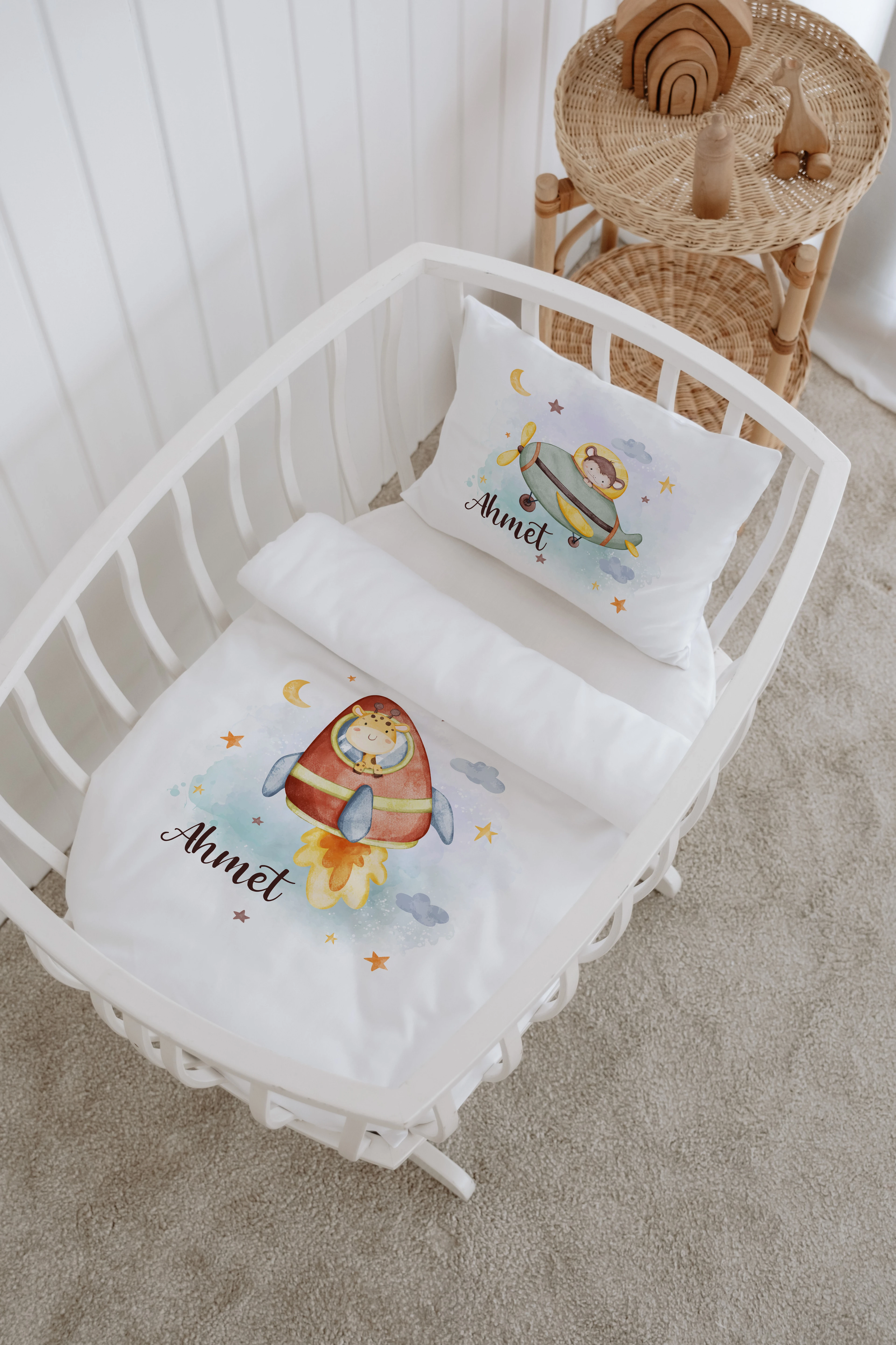 %100 Pamuk Saten Kişiye Özel İsimli Anne Yanı Beşik Nevresim Takımı 60x100 cm - M-012