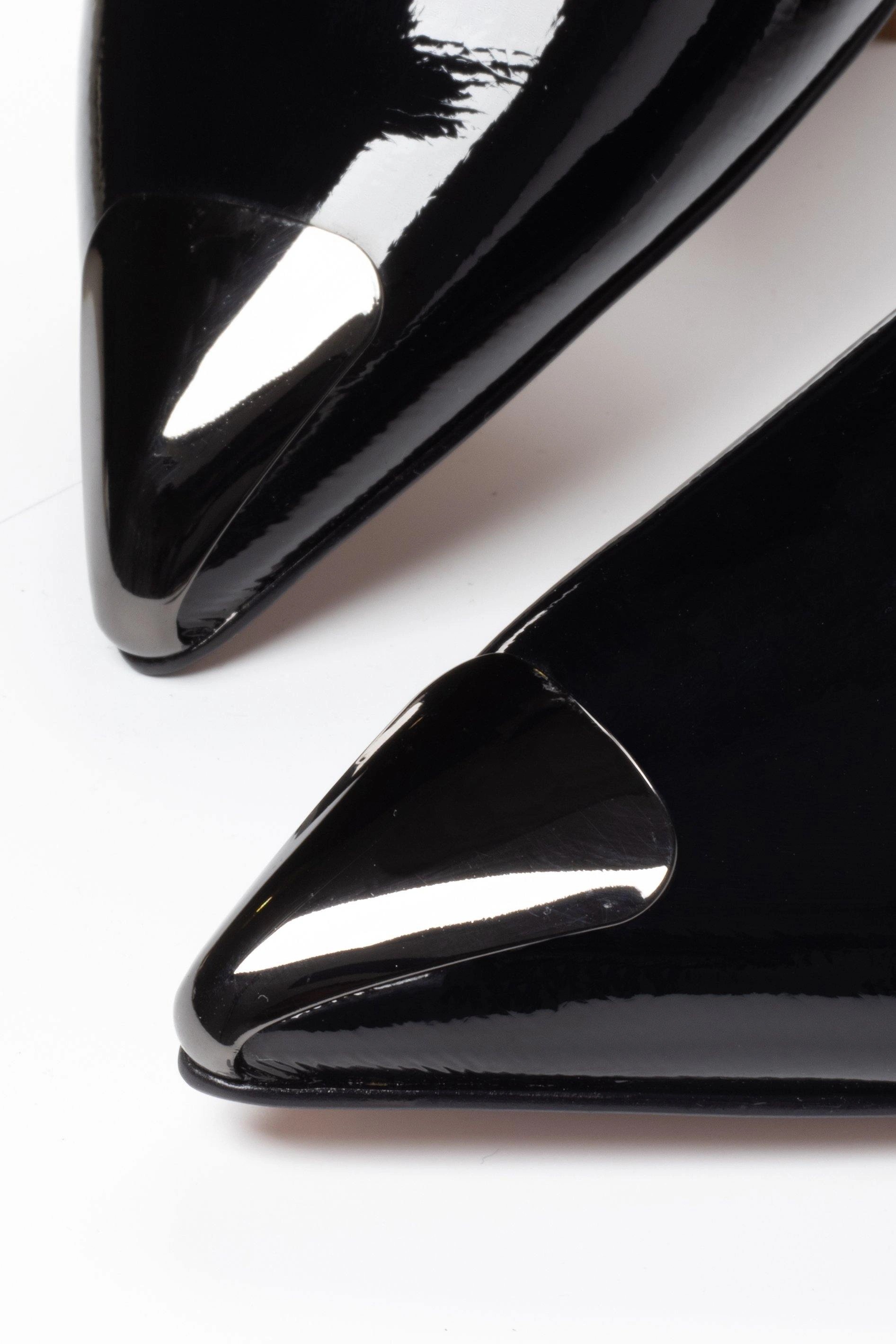 Metal Toe Detailed Black Broken Patent Leather Stiletto