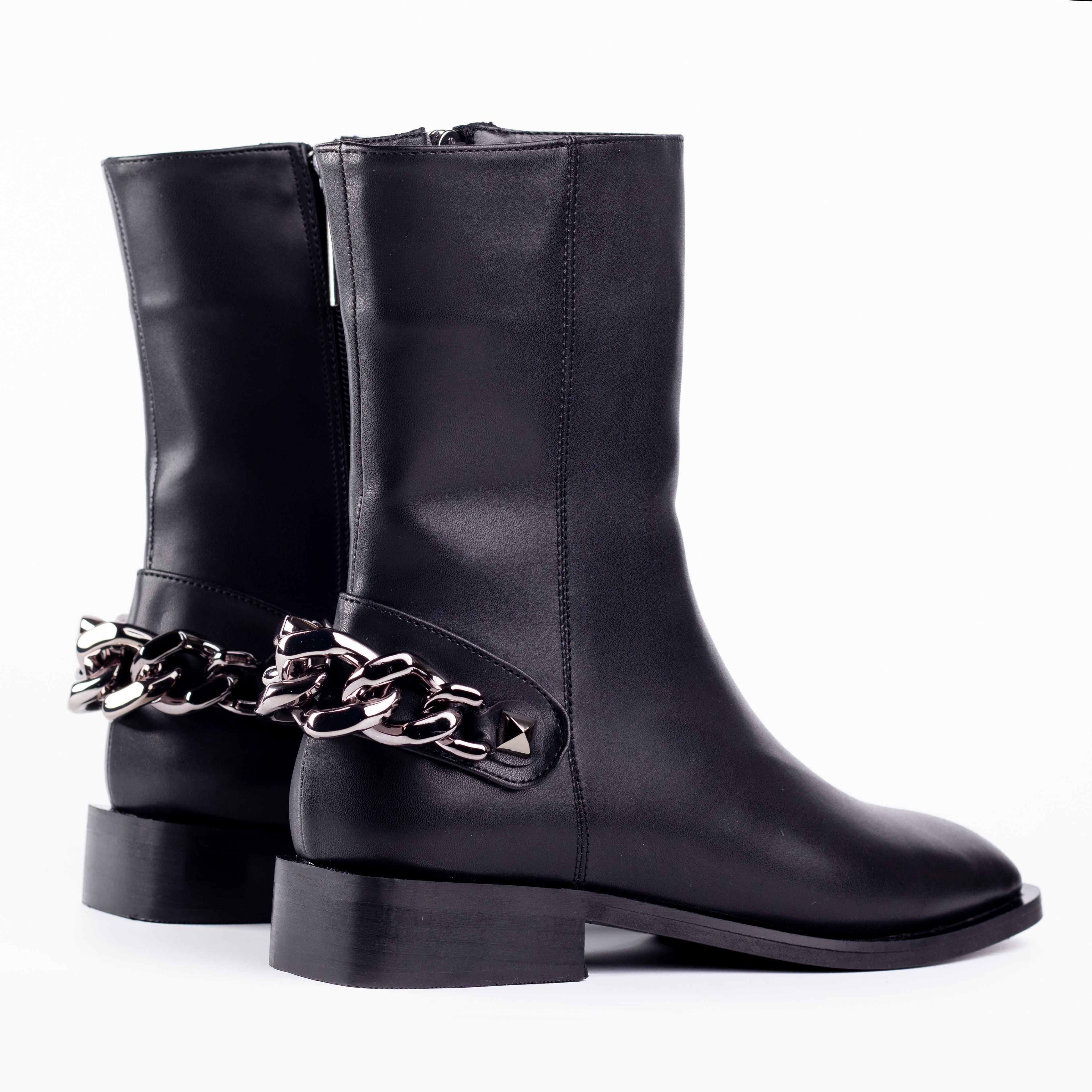 Black chain boot
