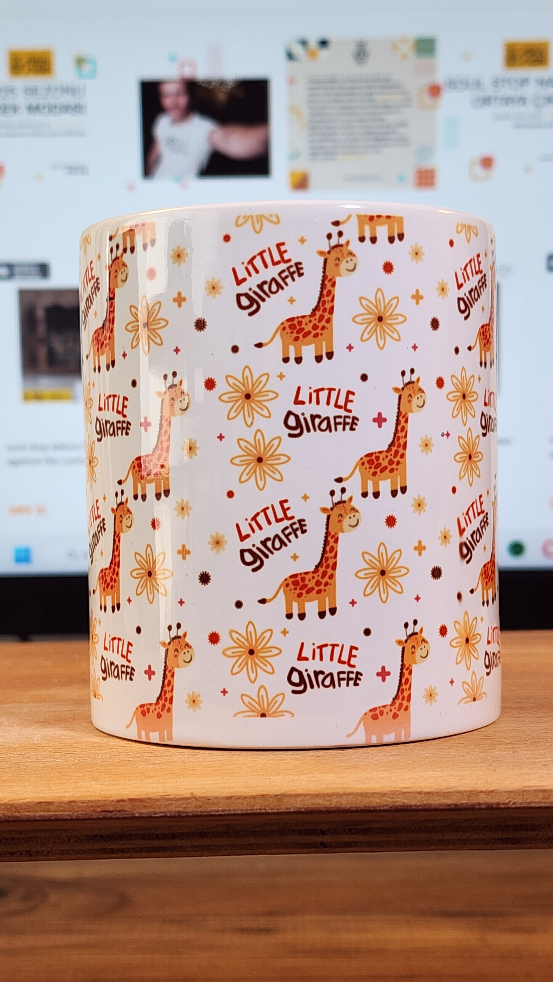  Little Giraffe Desenli Sevimli Kupa - Ücretsiz Kargo