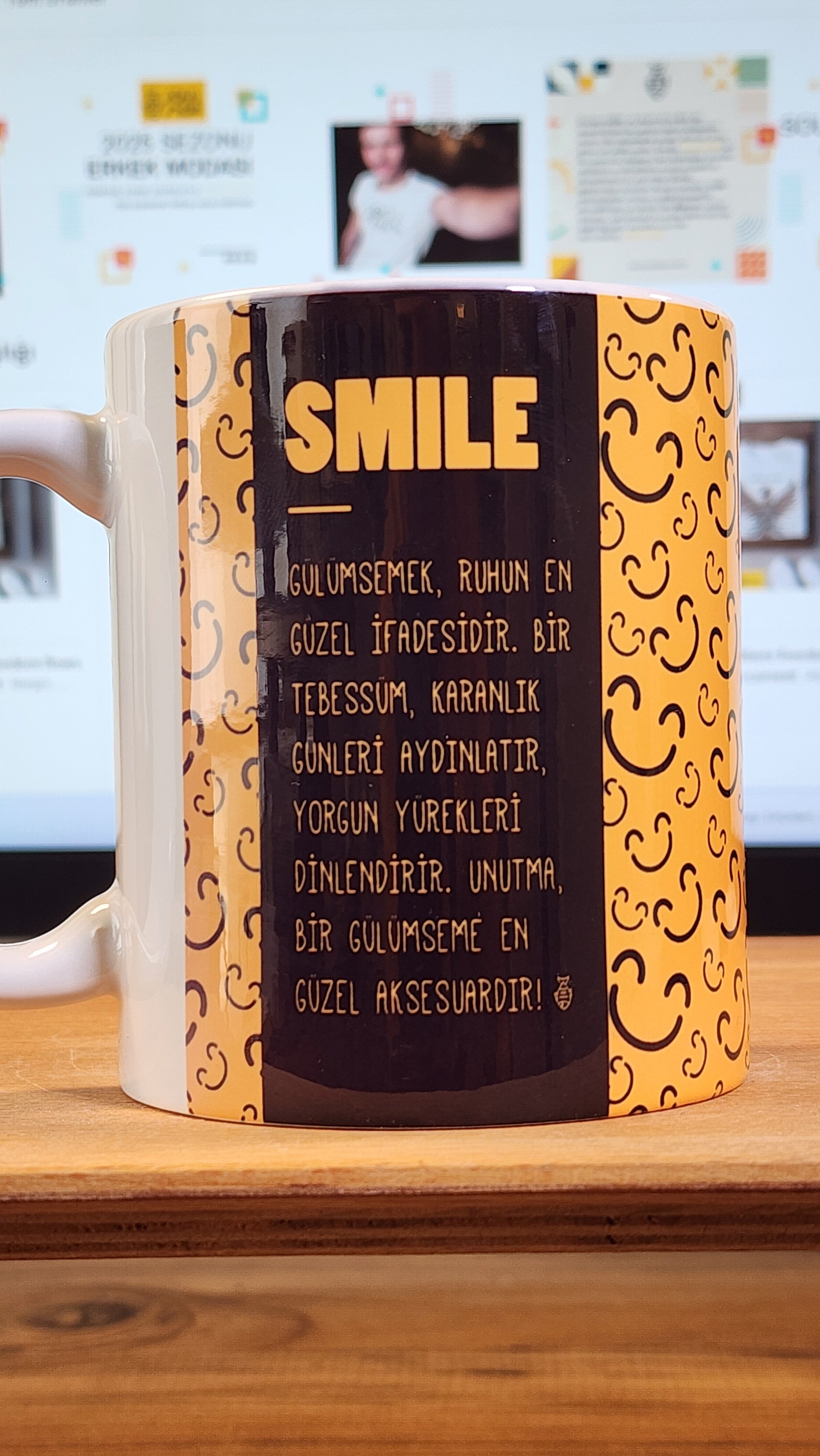 SMILE – Gülümseme Temalı Seramik Kupa - Ücretsiz Kargo