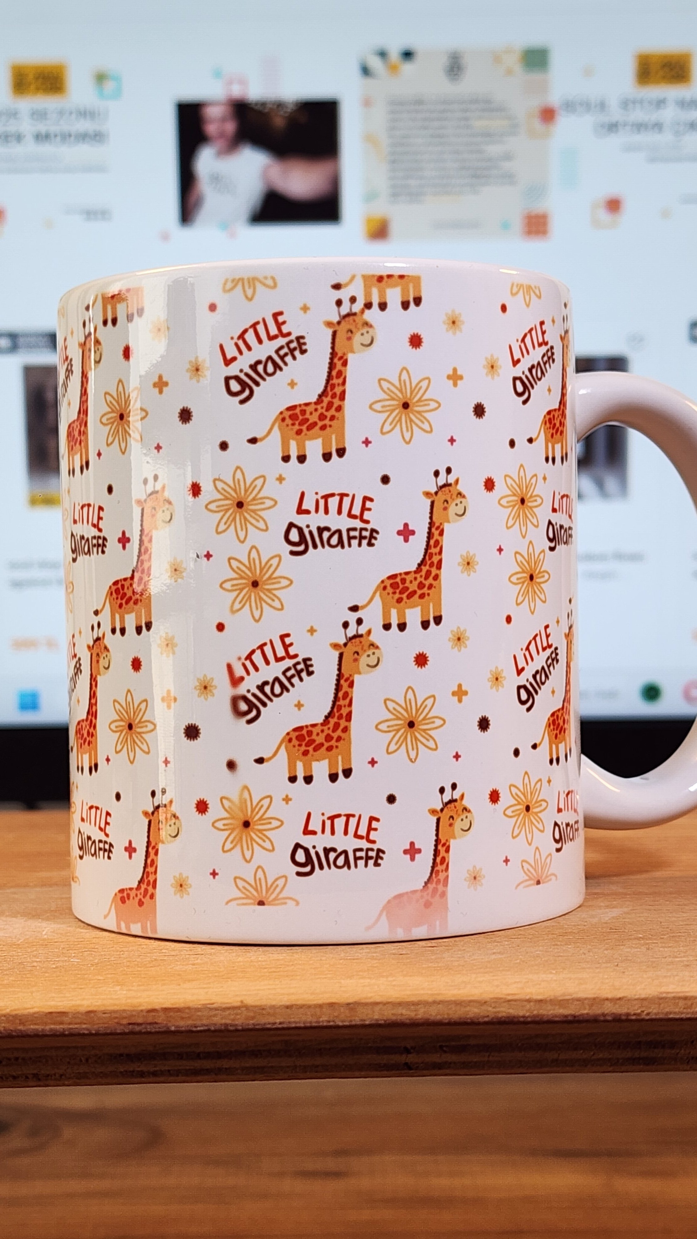  Little Giraffe Desenli Sevimli Kupa - Ücretsiz Kargo