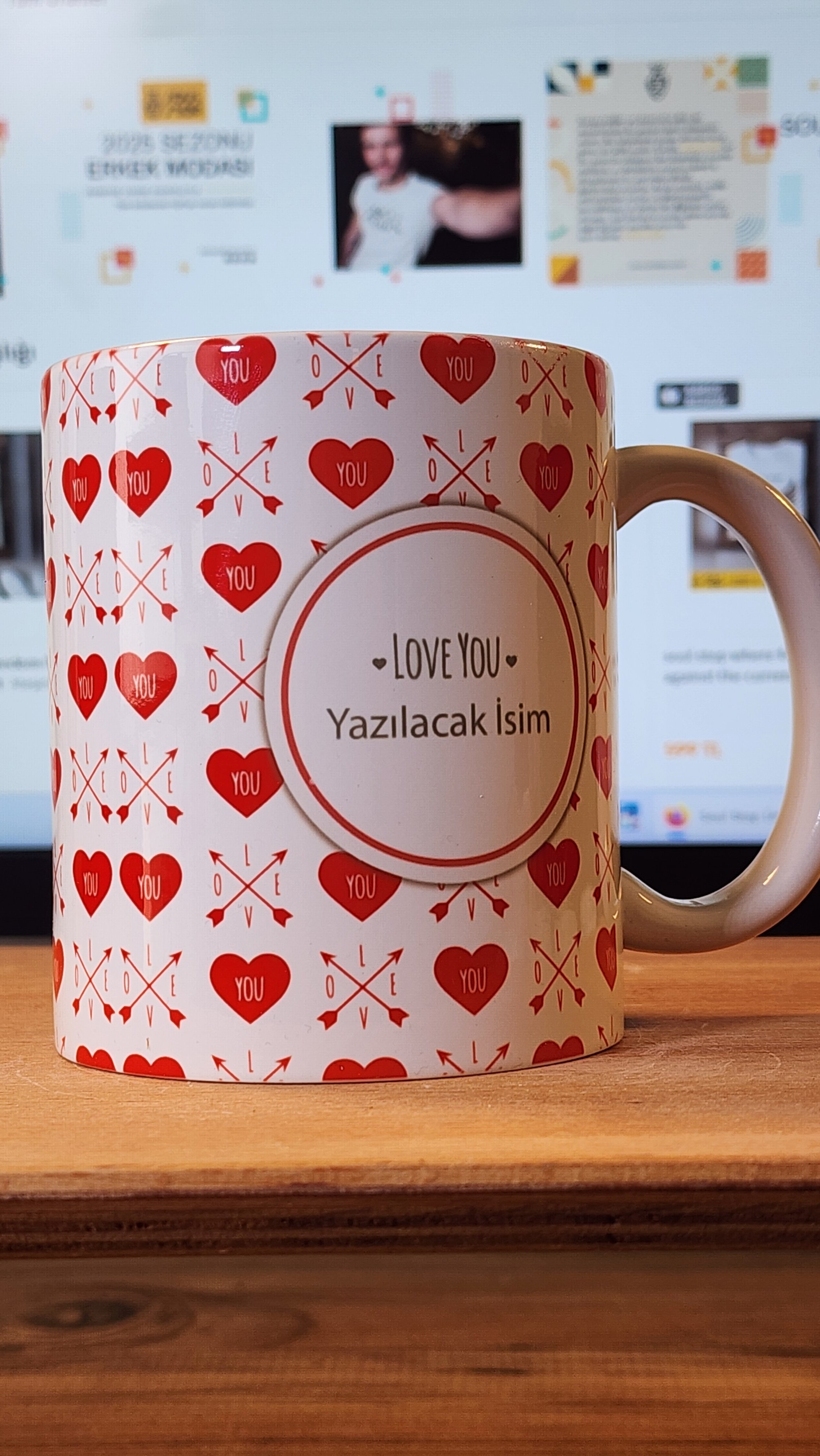 Kişiye Özel İsim Yazılabilir Love You Kupa – Aşk Dolu Tasarım - Ücretsiz Kargo