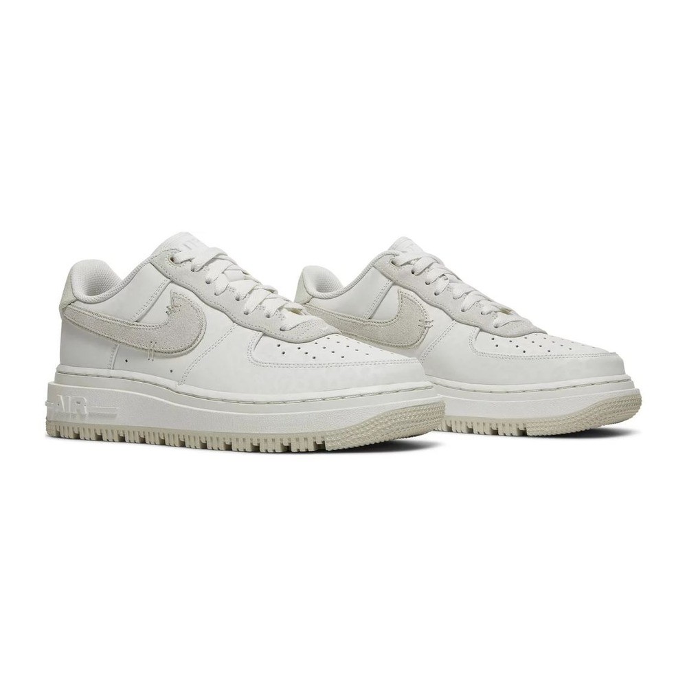 Nike Air Force 1 Luxe Triple White