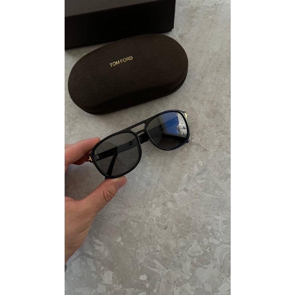 Tom Ford TF1044 Bronson Thin Unisex (Full Set)